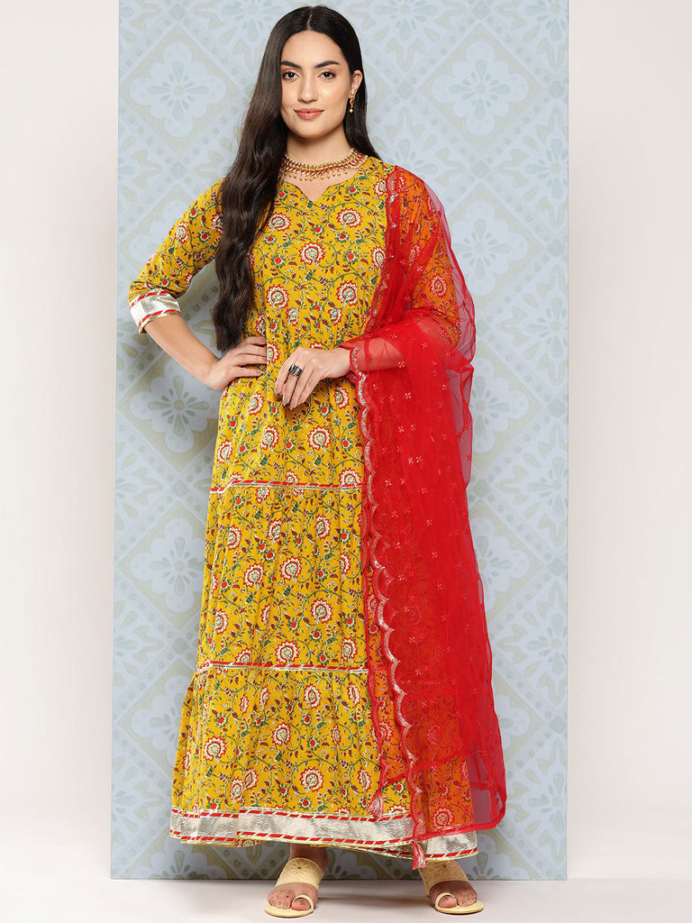 Women's Yellow Floral Printed Flared Dress With Scalloped Dupatta