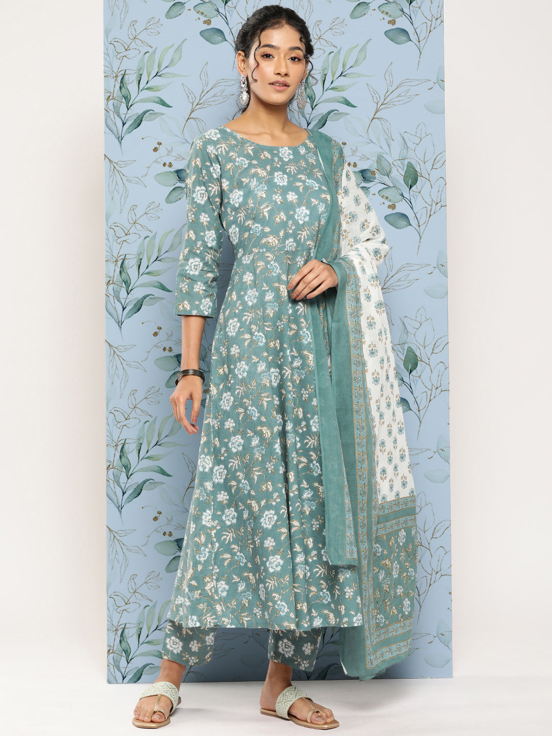 Women's Green Floral Printed Anarkali Kurta With Trouser and Dupatta - Nayo Clothing