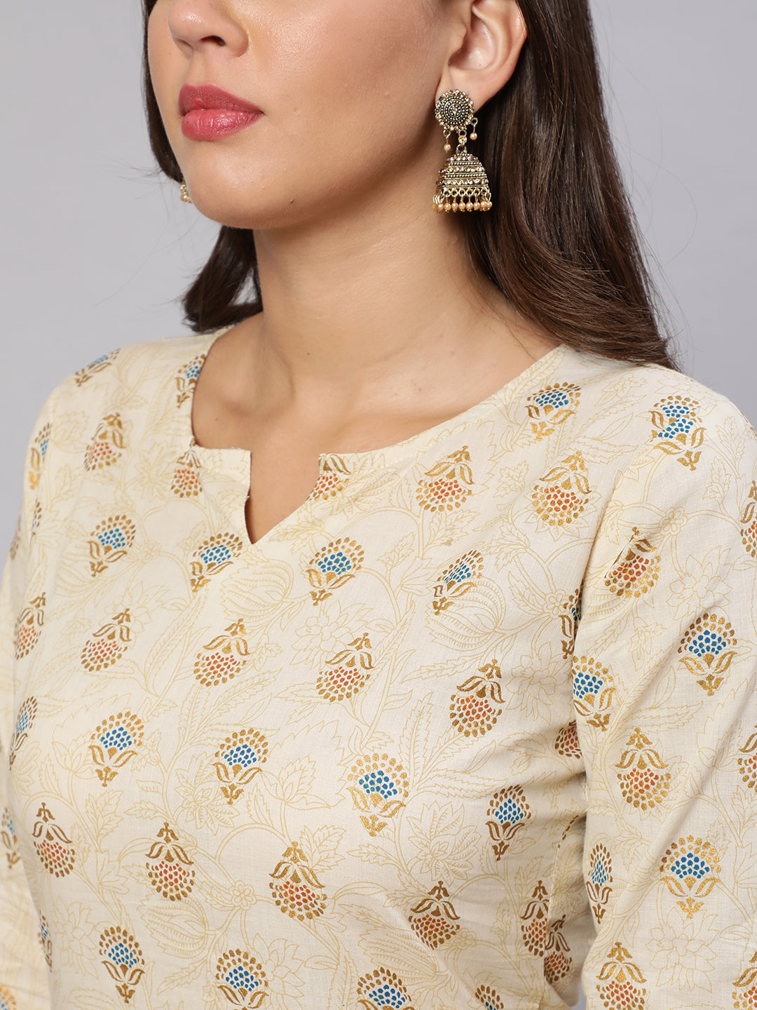 Women's Cream Ethnic Printed Straight Kurta with Three Quarter Sleeves - Nayo Clothing