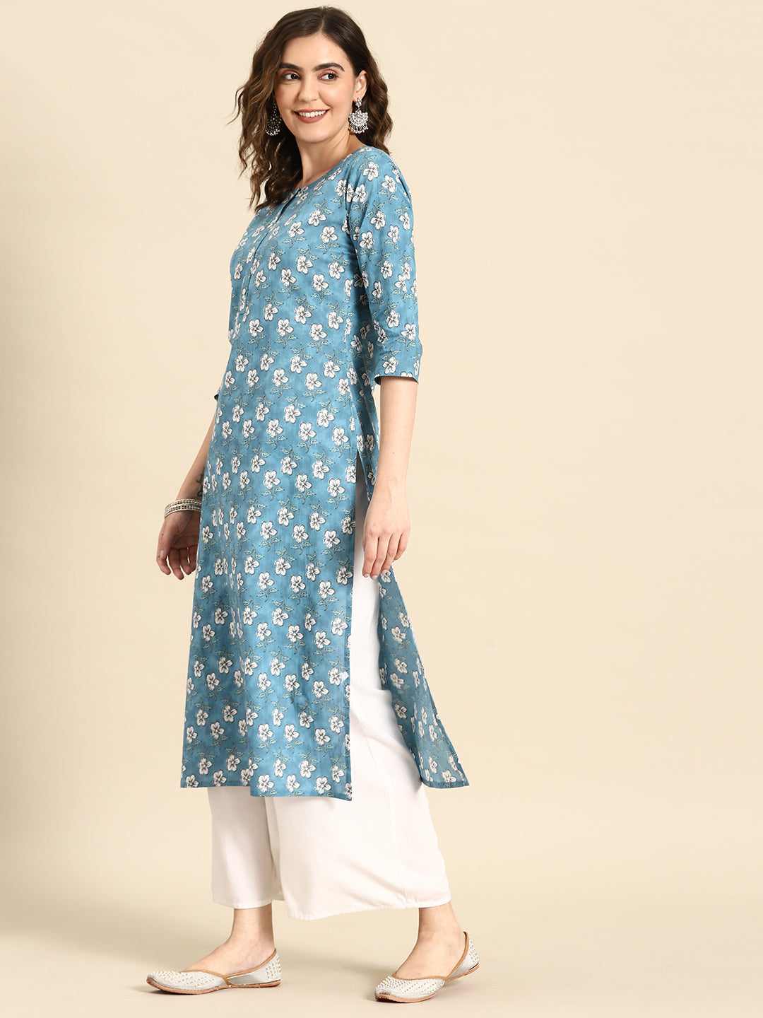 Women's Blue Ethnic Printed Straight Kurta with Three Quarter Sleeves - Nayo Clothing