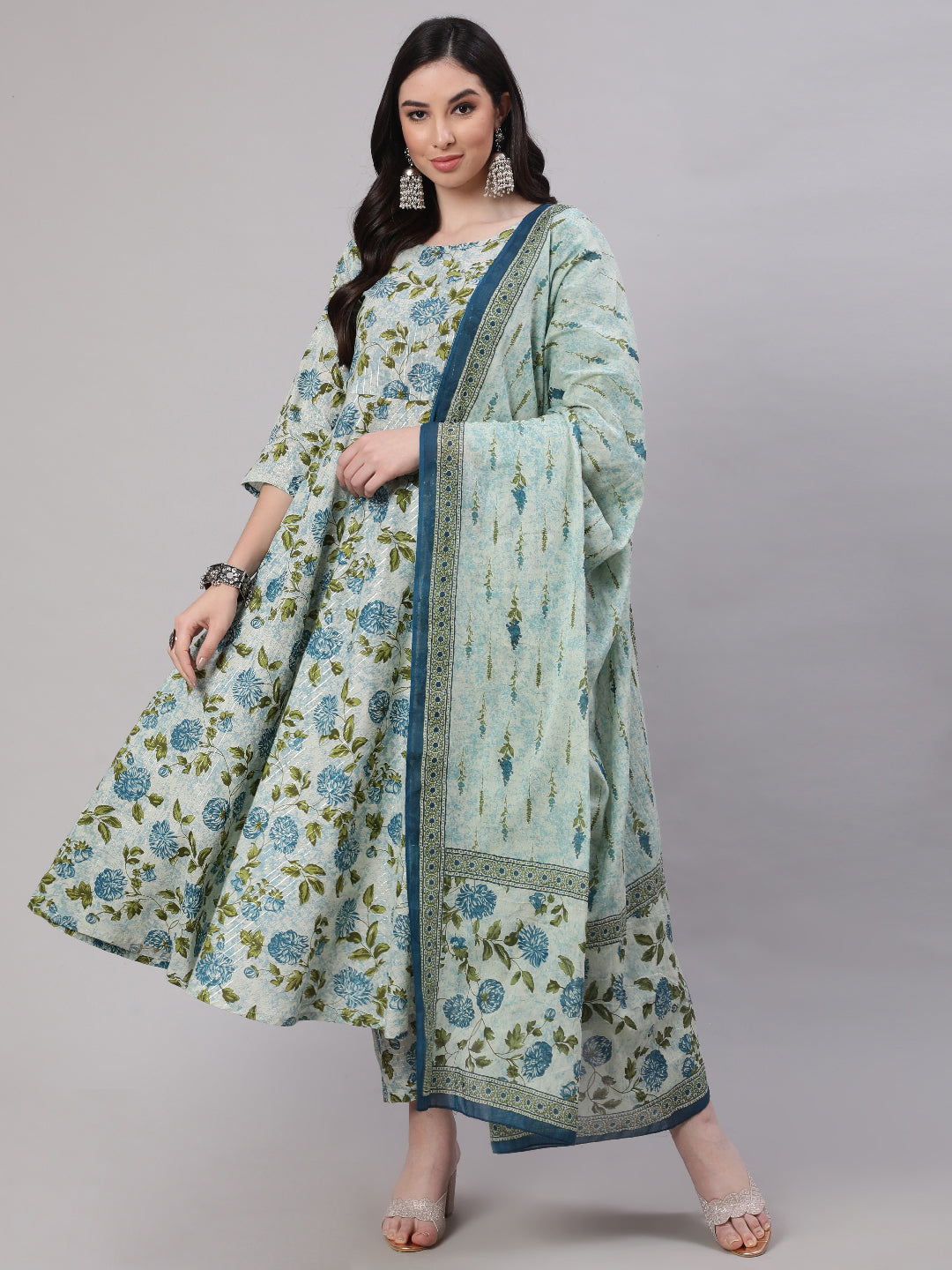 Women's Grey Floral Printed Flared Kurta With Trouser And Dupatta - Nayo Clothing