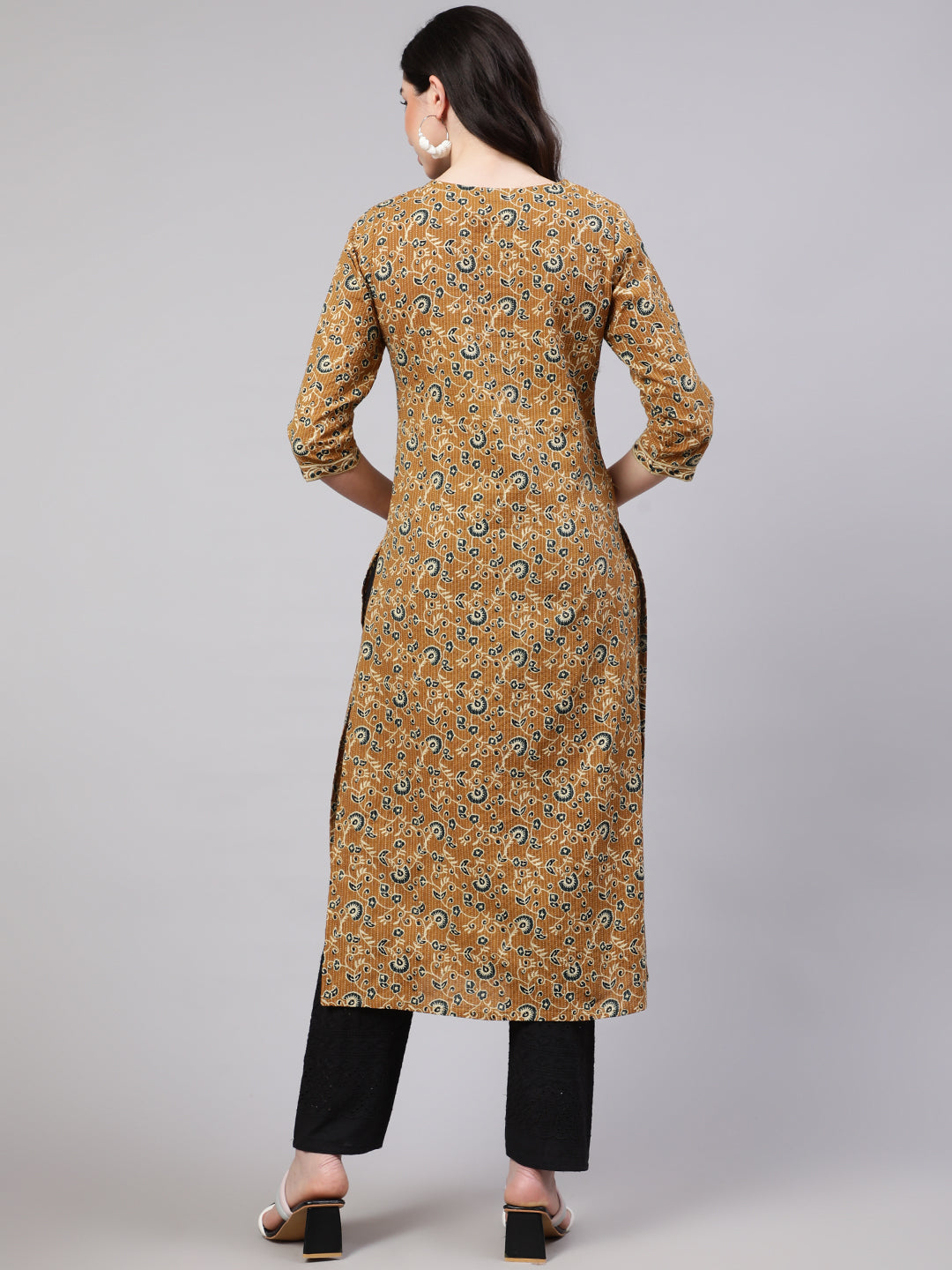Women's Wome Mustrad Printed Straight Kurta Three Quarter Sleeves - Nayo Clothing