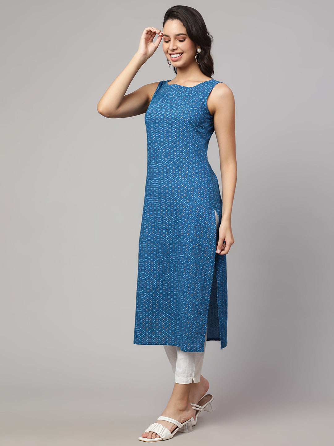 Women's Blue Printed Straight Sleeveless Kurta - Nayo Clothing