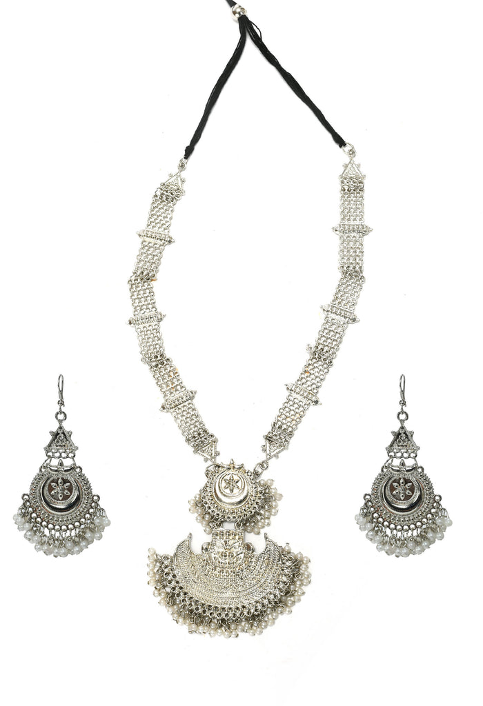Trendia Silver-Plated Rani Haar Necklace with Ear
