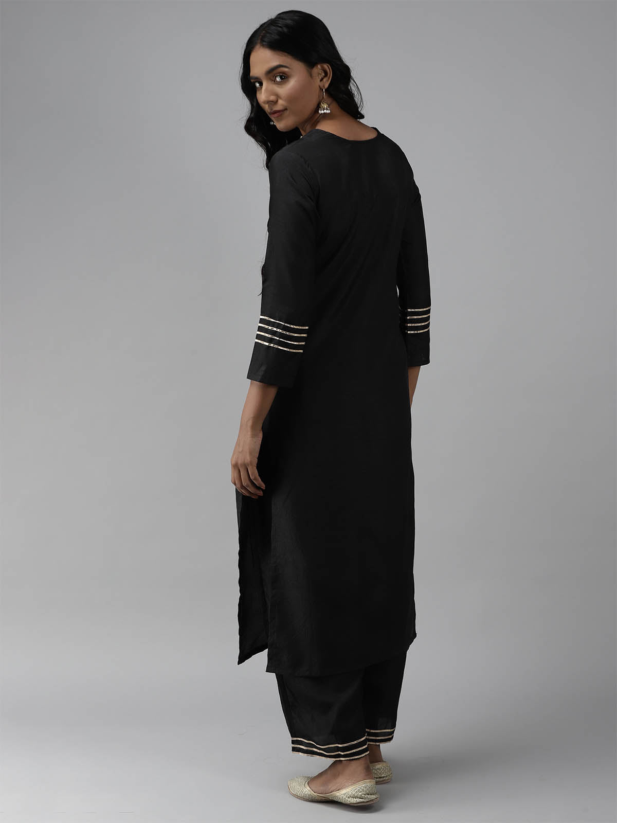 Women's Black Embroidered Straight Kurta Set - Odette