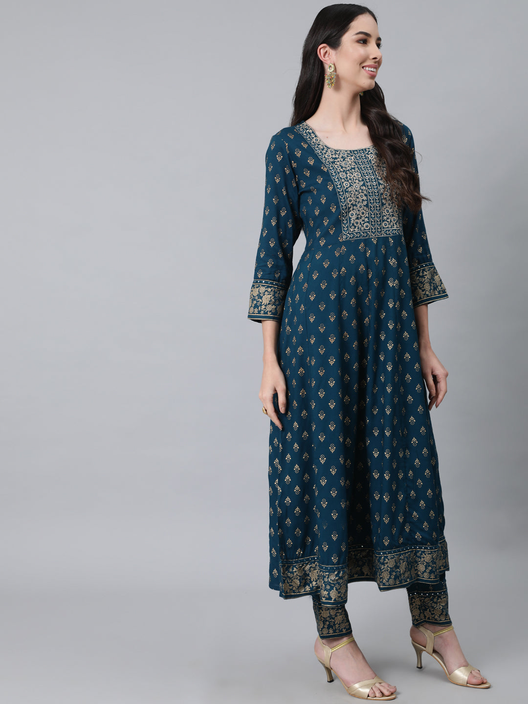 Women's Navy Blue Ethnic Motifs Embroidered Thread Work Kurta with Trousers  With Dupatta