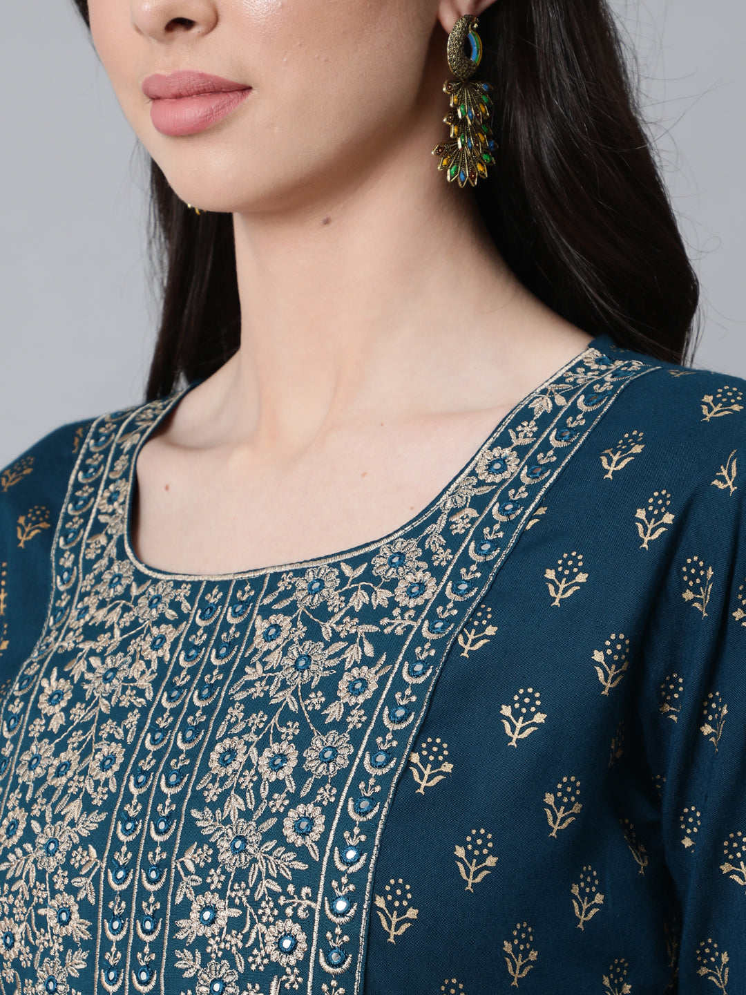 Women's Navy Blue Ethnic Motifs Embroidered Thread Work Kurta with Trousers  With Dupatta