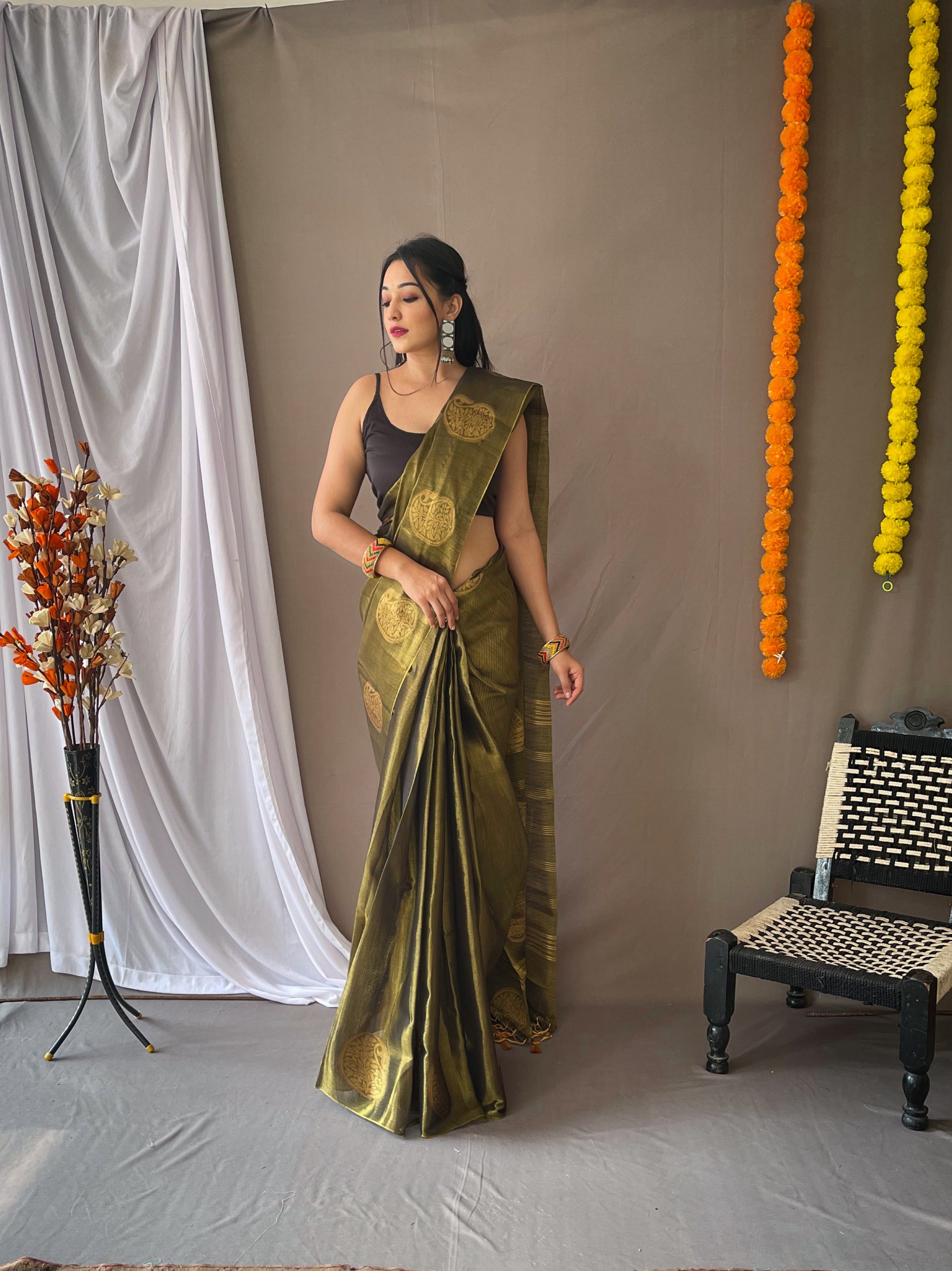 Women's Mehendi Green Gulabo Banarasi Tissue Silk Zari Woven Saree
 - TASARIKA
