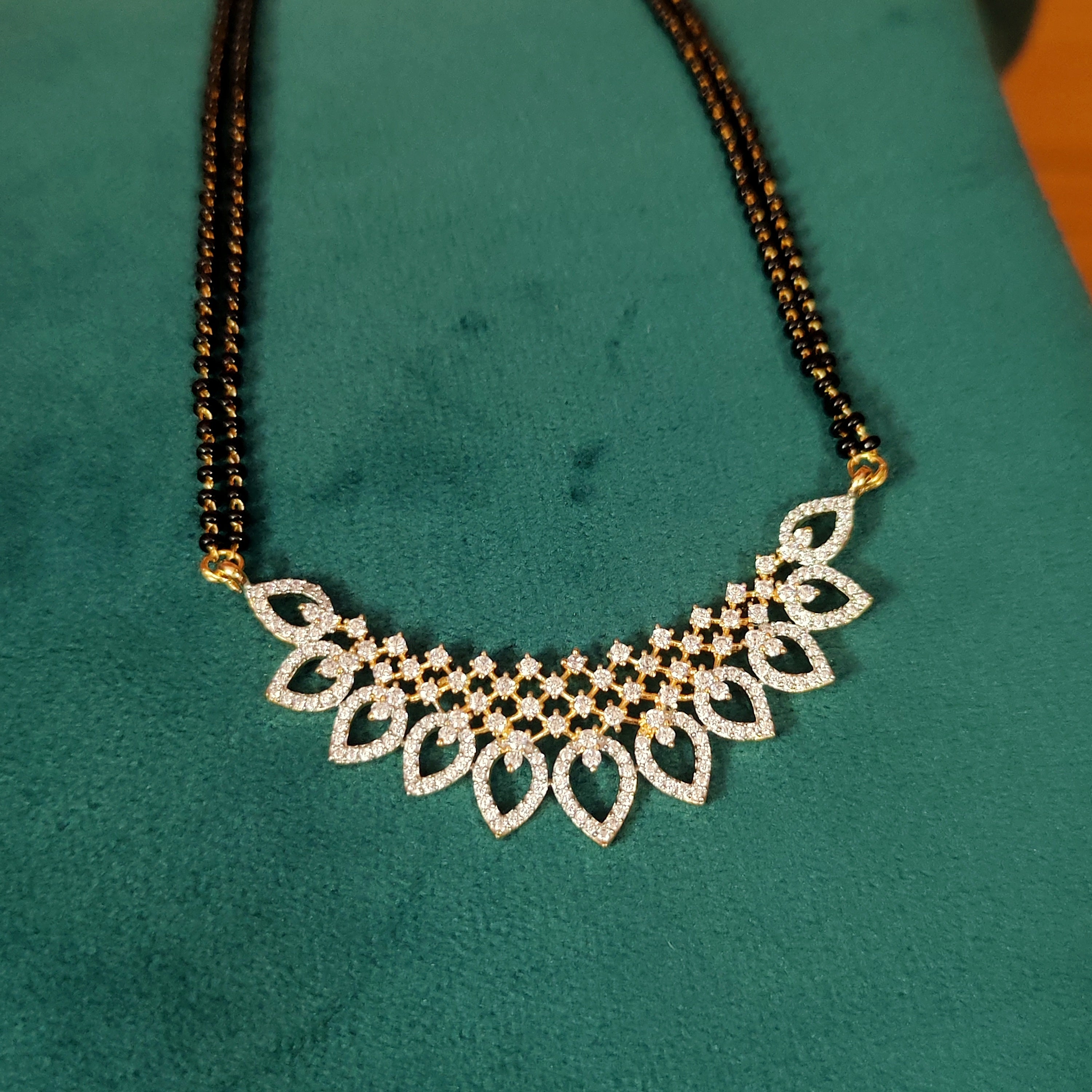 Women 's Leaf Pattern Diamond Look Cz Studded Mangalsutra - Sanvi Jewels
