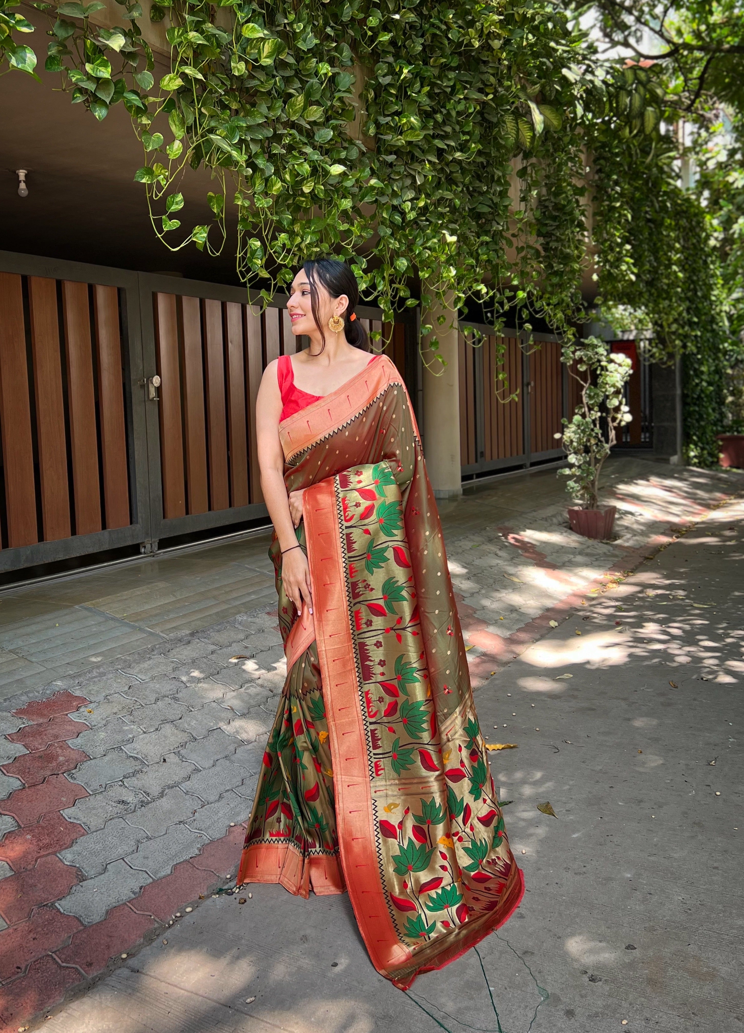 Women's Mehendi Green Titli Royal Paithani Silk Zari Woven Saree - TASARIKA