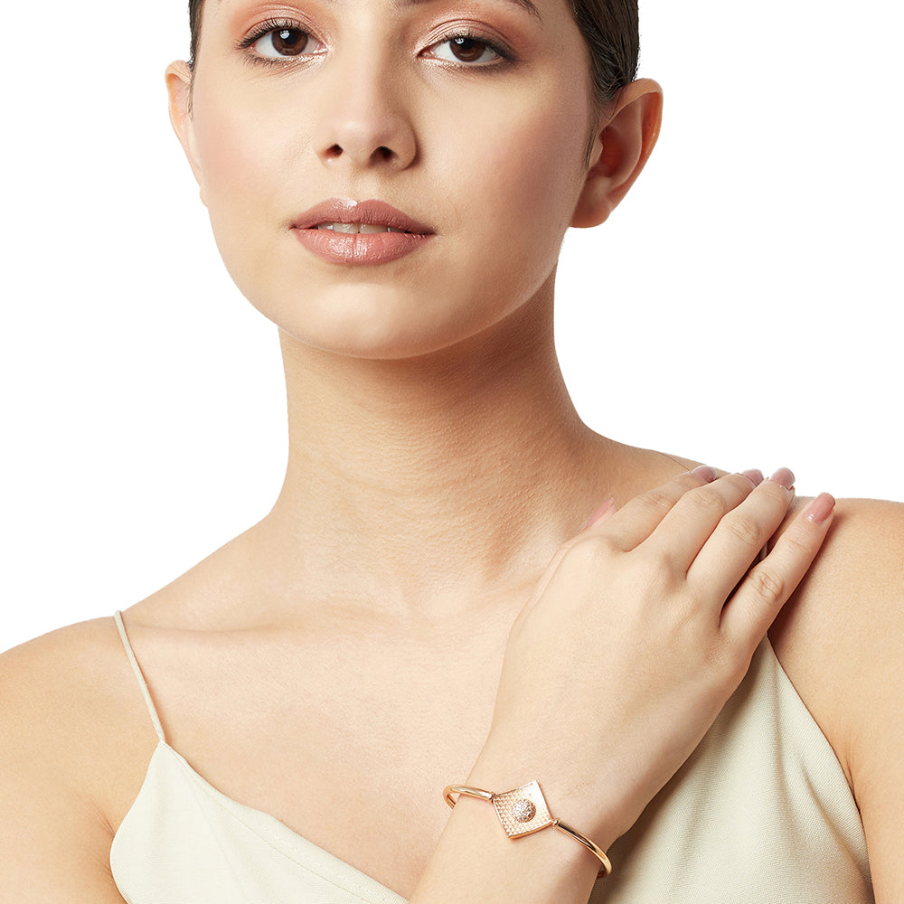 Women's Sparkling Elegance Bracelet With Beautiful Embossed Design - Voylla