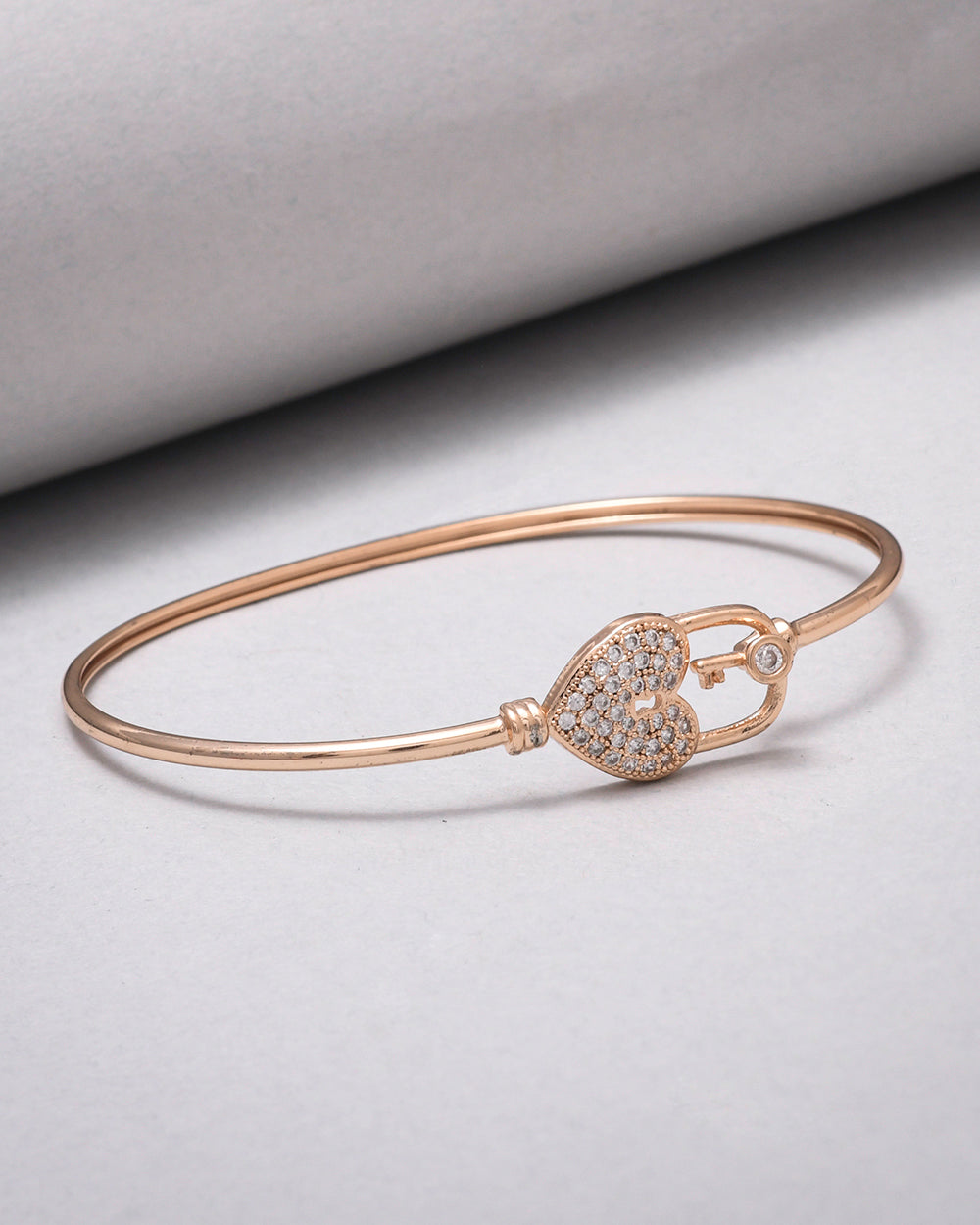 Women's Sparkling Elegance Heart Lock And Key Brass Cz Rose Gold Plated Bracelet - Voylla
