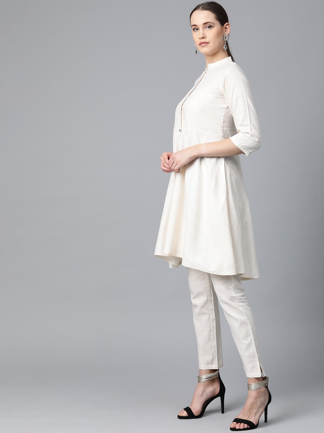 Women's Off White & Navy Blue Solid Kurta with Trousers & Dupatta - Jompers