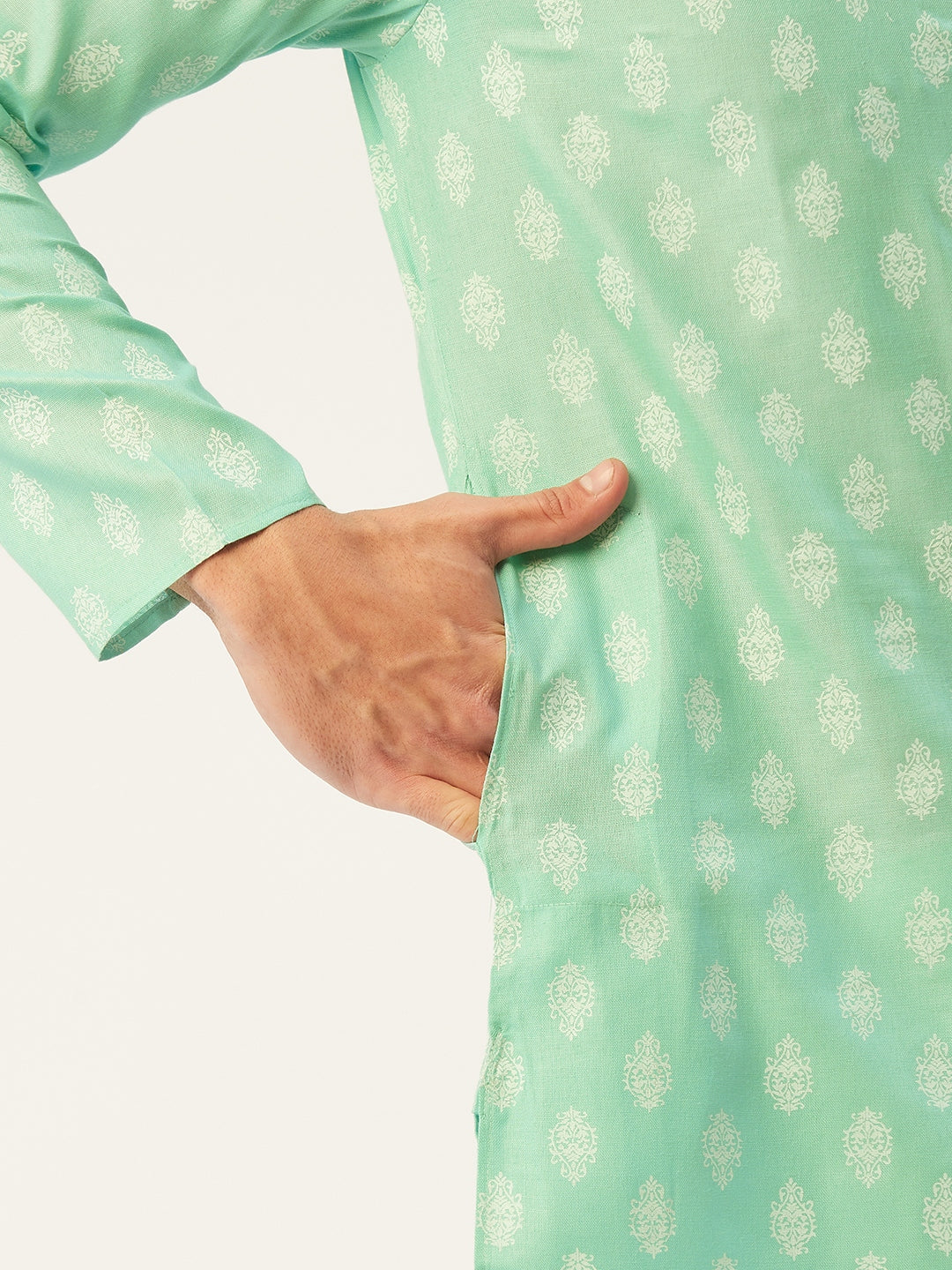 Men's Green Cotton Floral printed kurta Only( KO 650 Green ) - Virat Fashions