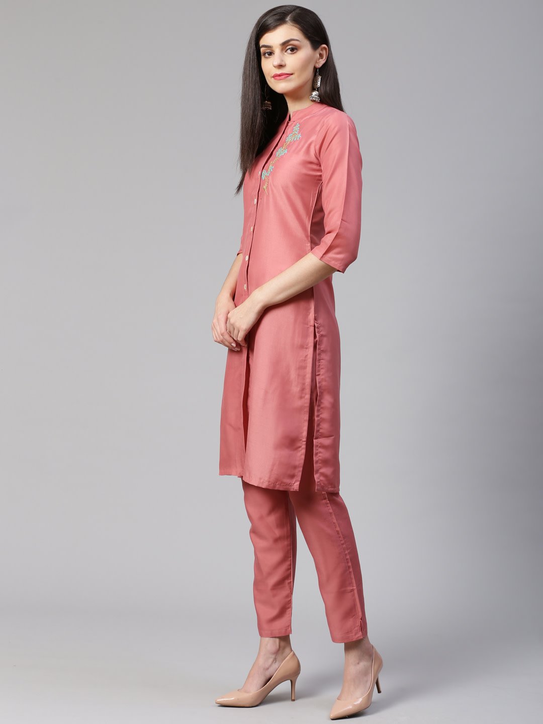 Women's Pink Embroidered Solid Kurta with Trousers - Jompers