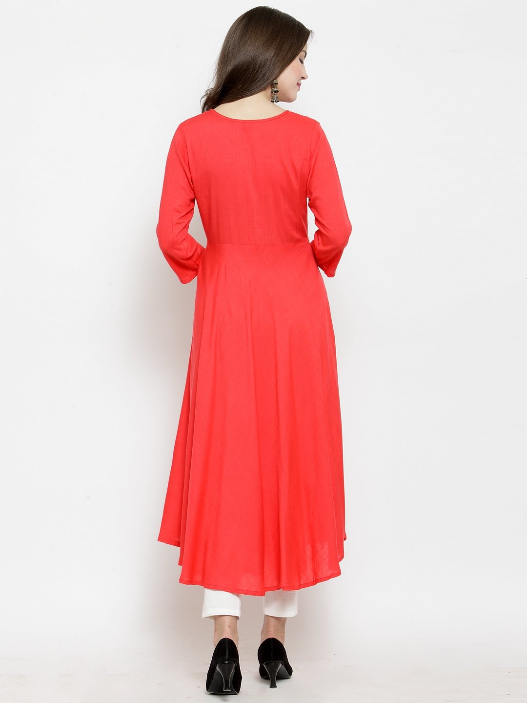 Women's Peach embroidered Flaired Kurta - Jompers