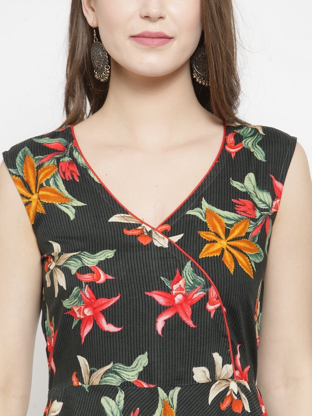 Women's Black & Red Floral Printed Rayon A Line Kurta - Jompers