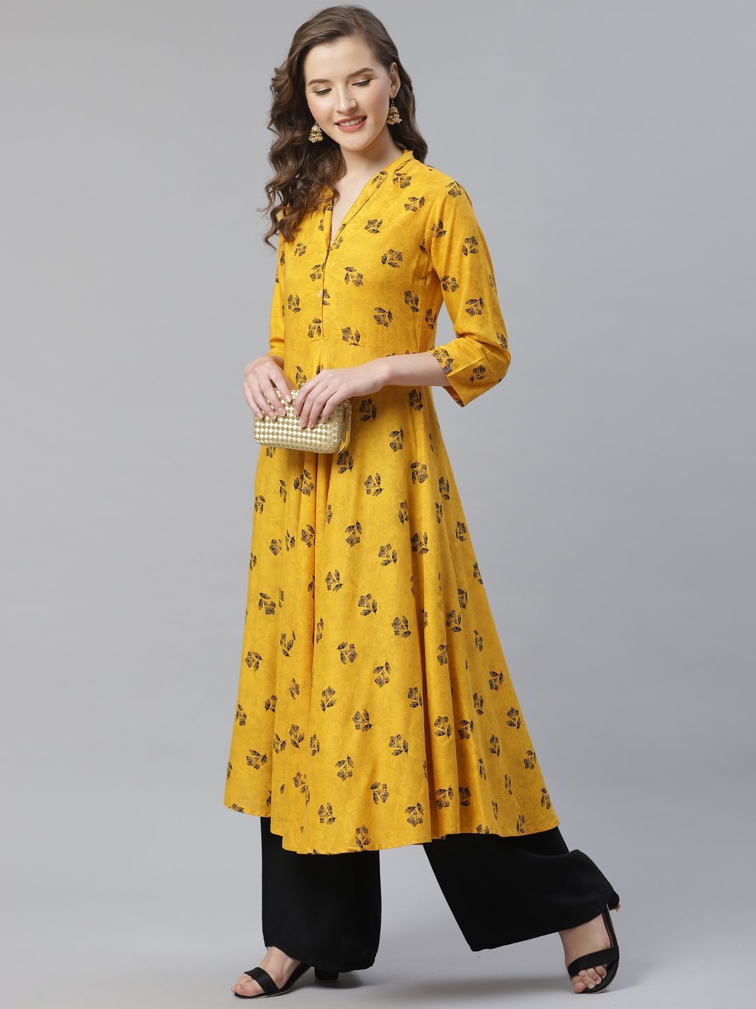 Women's Yellow & Black Floral Printed A Line Kurta - Jompers