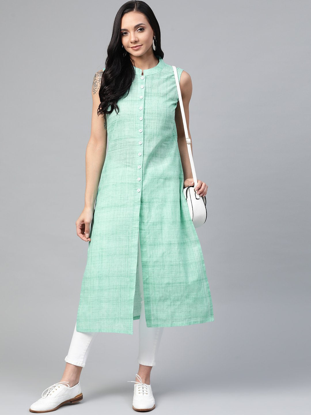 Women's Green Pure Cotton Woven Design Straight Kurta - Jompers