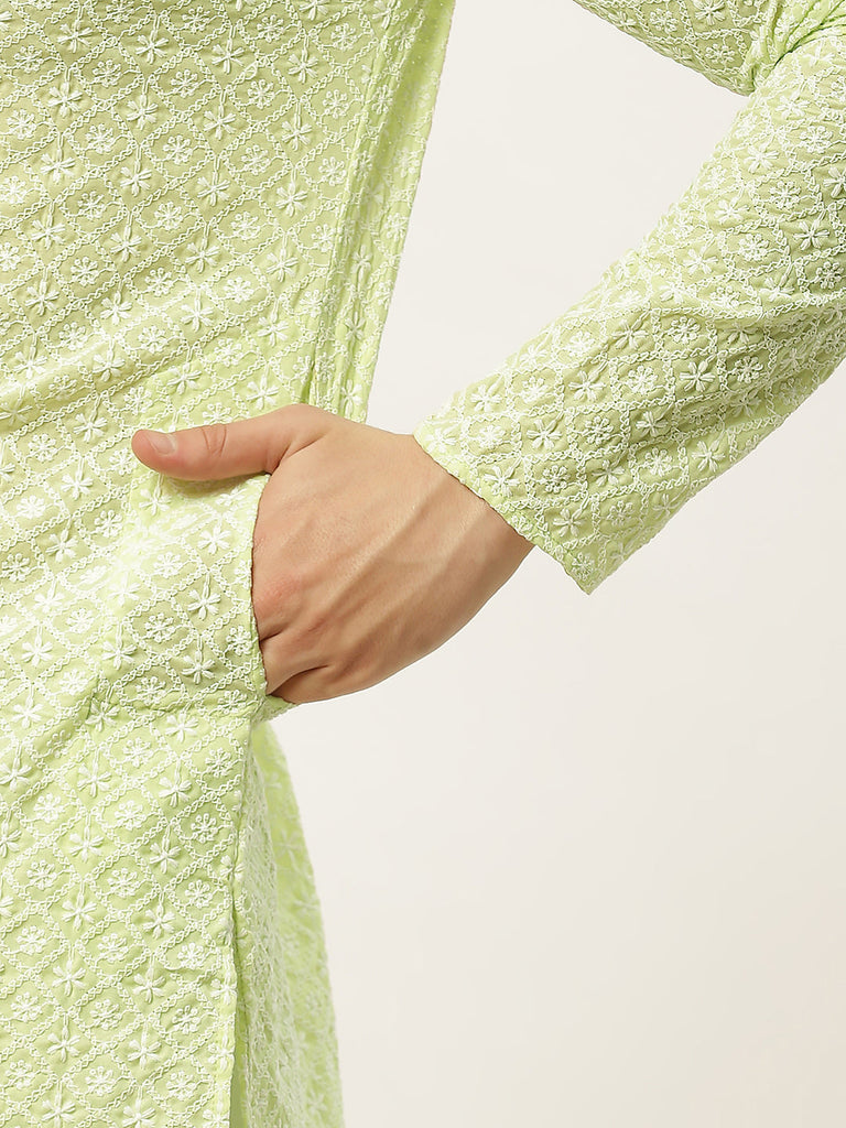Men's Green Embroidered Kurta Payjama Sets ( JOKP 626 Green )