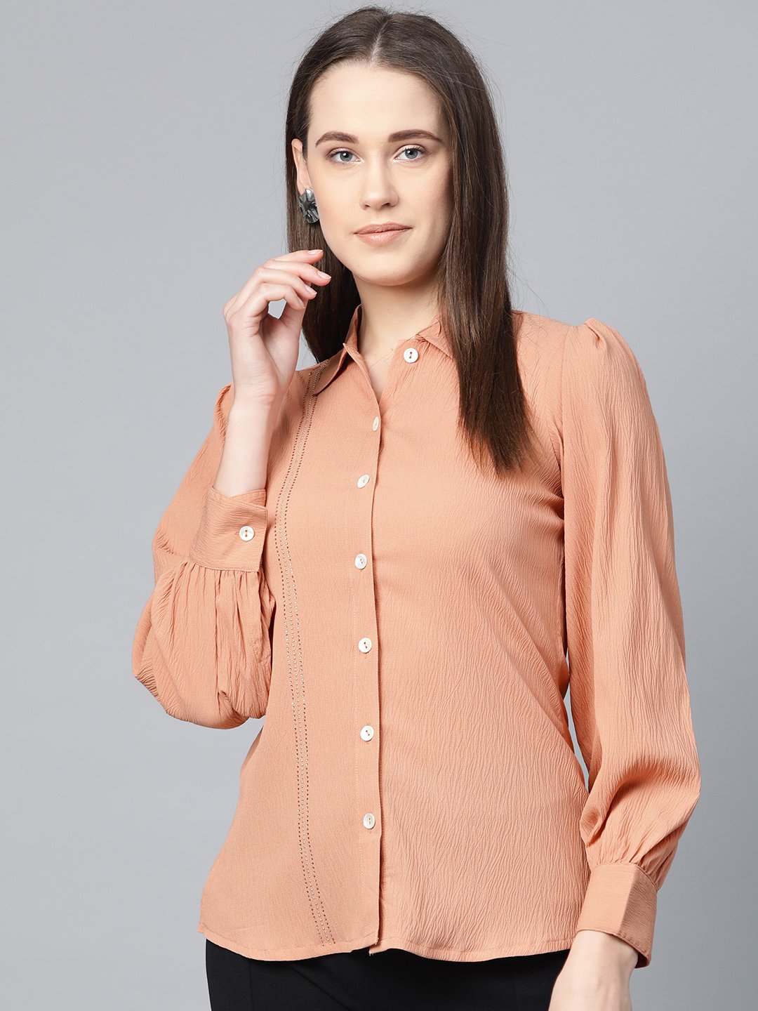 Women's Peach Regular Fit Crinkled Effect Casual Shirt - Jompers