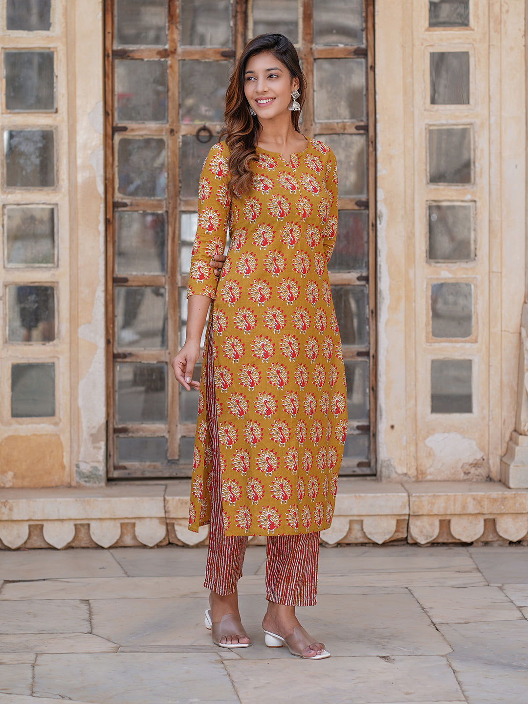 Women's Mustard Pure Cotton Kurta - Jaitpuriya Fashion