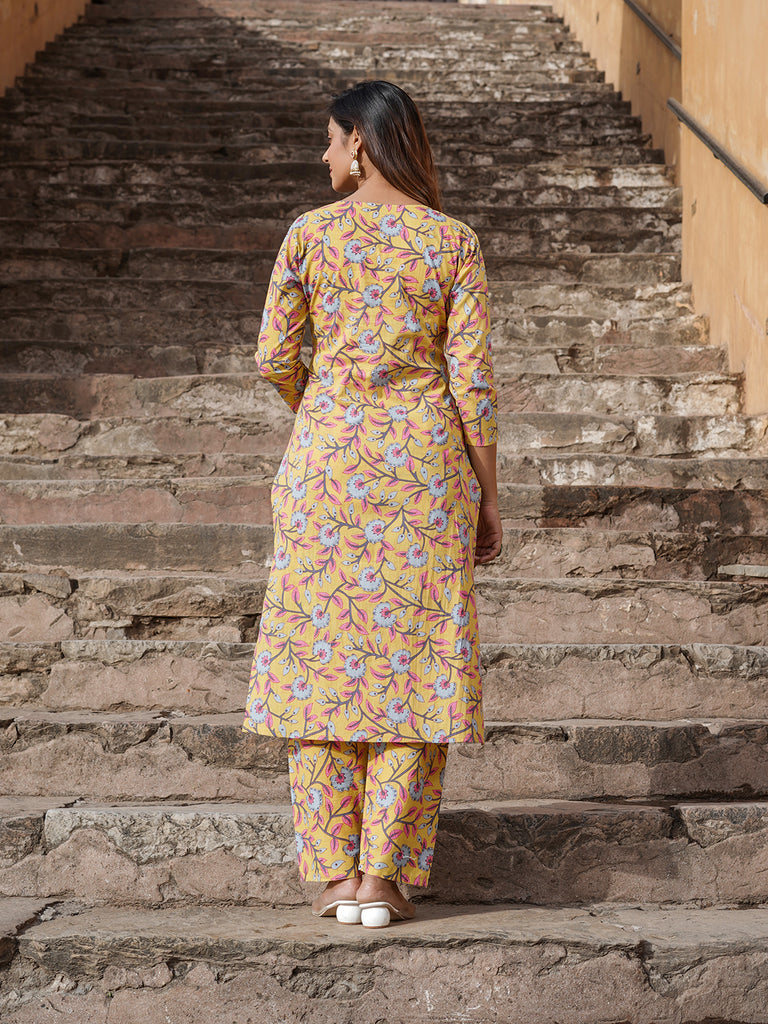 Women's Yellow Cotton Kurta