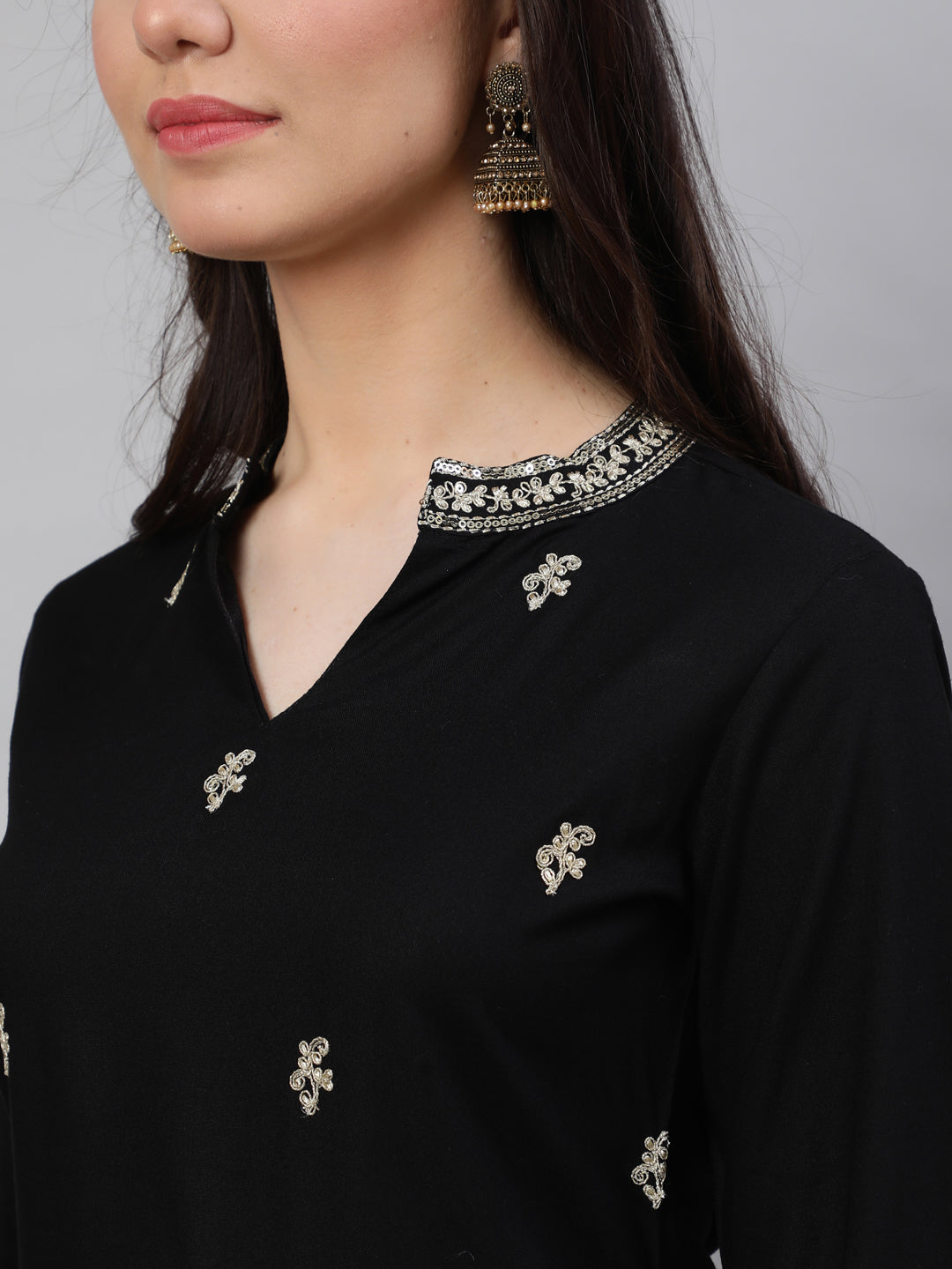 Women's Black Embroidered Straight Kurta With Trouser And Net Dupatta - Taantav