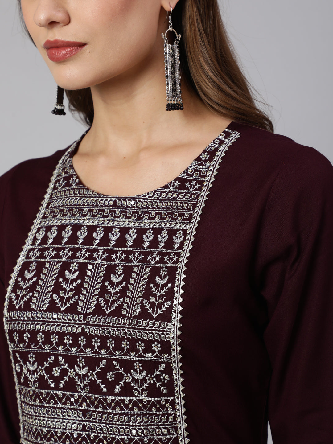 Women's Burgundy Embroidered Straight Kurta With Three Quarter Sleeves - Nayo Clothing