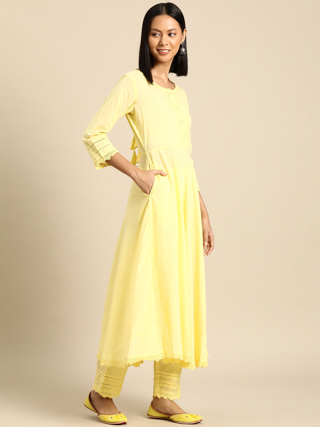 Women's Yellow Lace Detailing Kurta With Trouser And Scalped Dupatta - Nayo Clothing