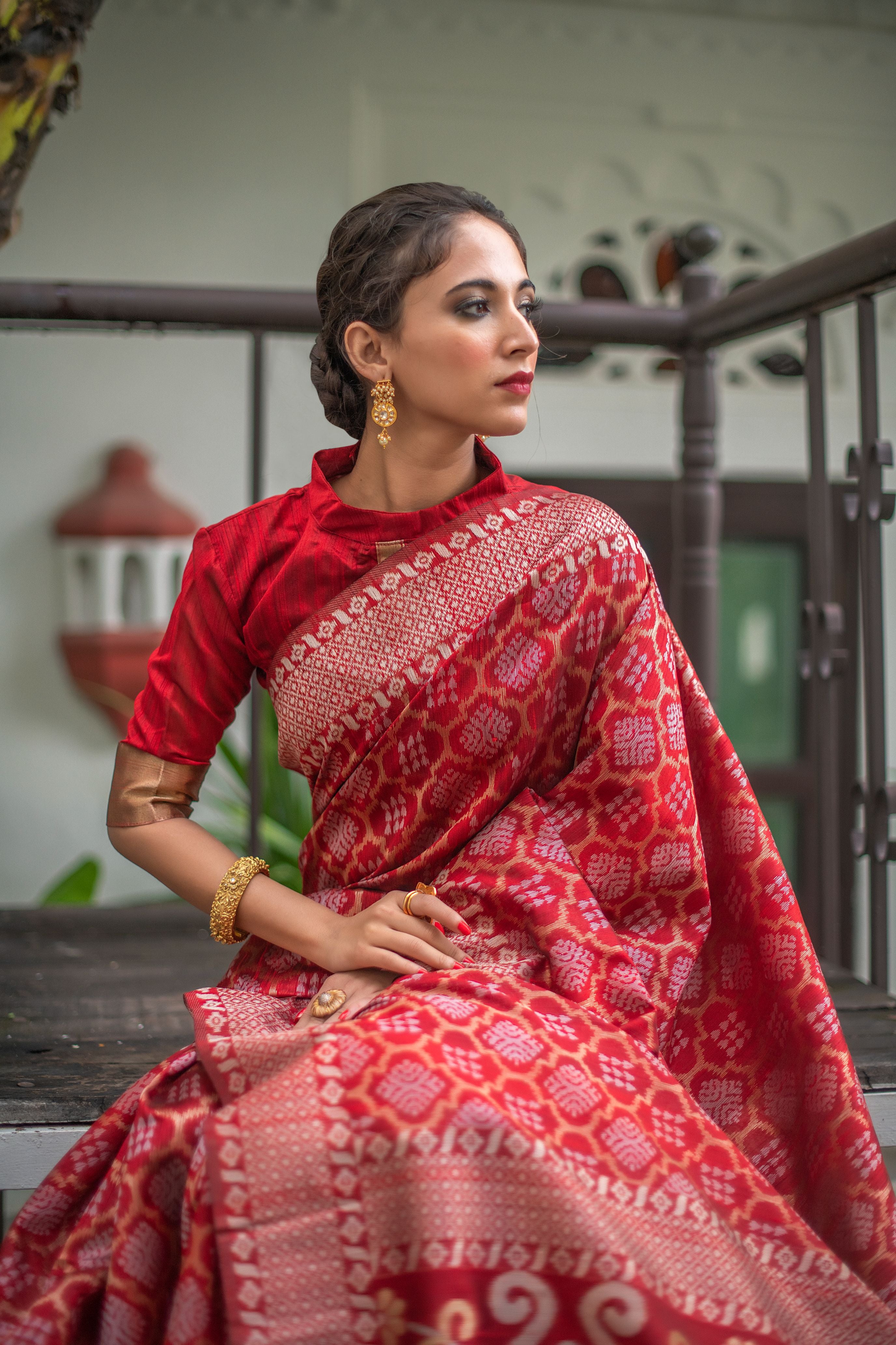 Women's Red Woven Tussar Silk Saree with Tassels - Vishnu Weaves