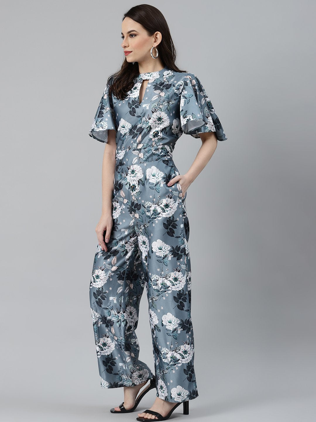 Women's Grey & Off-White Printed Keyhole Neck Flared Sleeves Basic Jumpsuit - Jompers