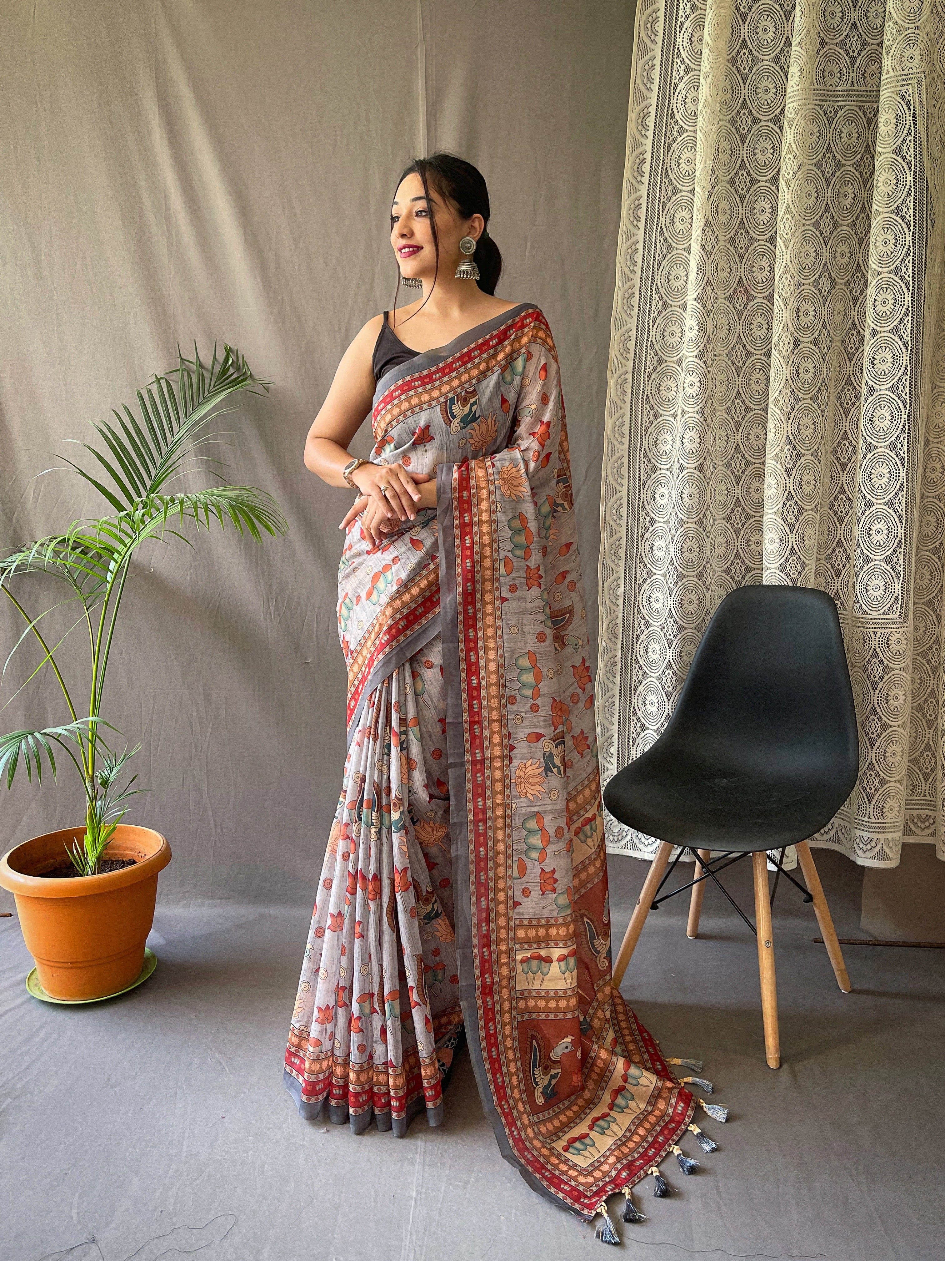 Women's Ash Grey Color Kadambari Cotton Kalamkari Printed Saree Ash Grey