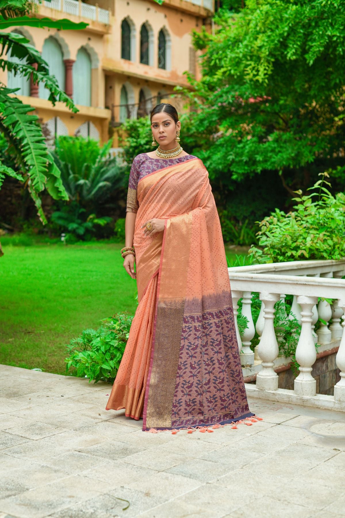 Women's Orange Woven Linen Saree with Tassels - Vishnu Weaves