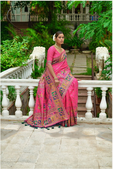 Women's Pink Banarasi Silk Zari Woven Saree With Blouse - Vishnu Weaves