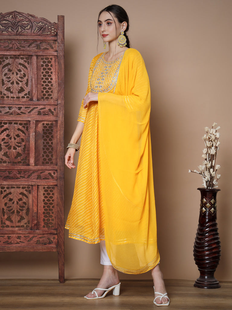Women's Yellow Anarkali Kurta & With Dupatta