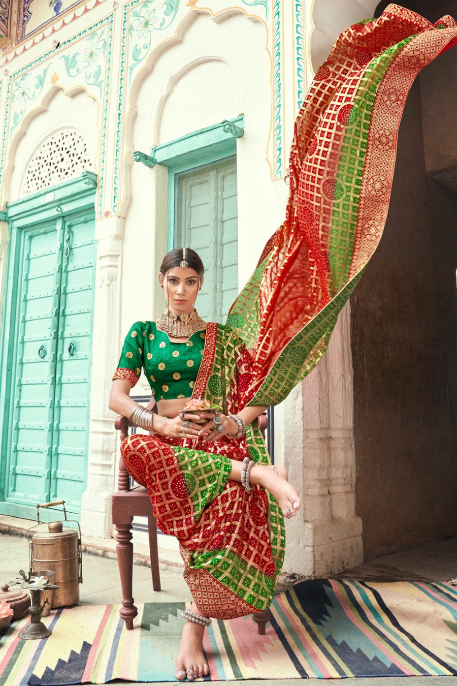 Women's Red Green Dual Tone Bandhani Saree - Karagiri