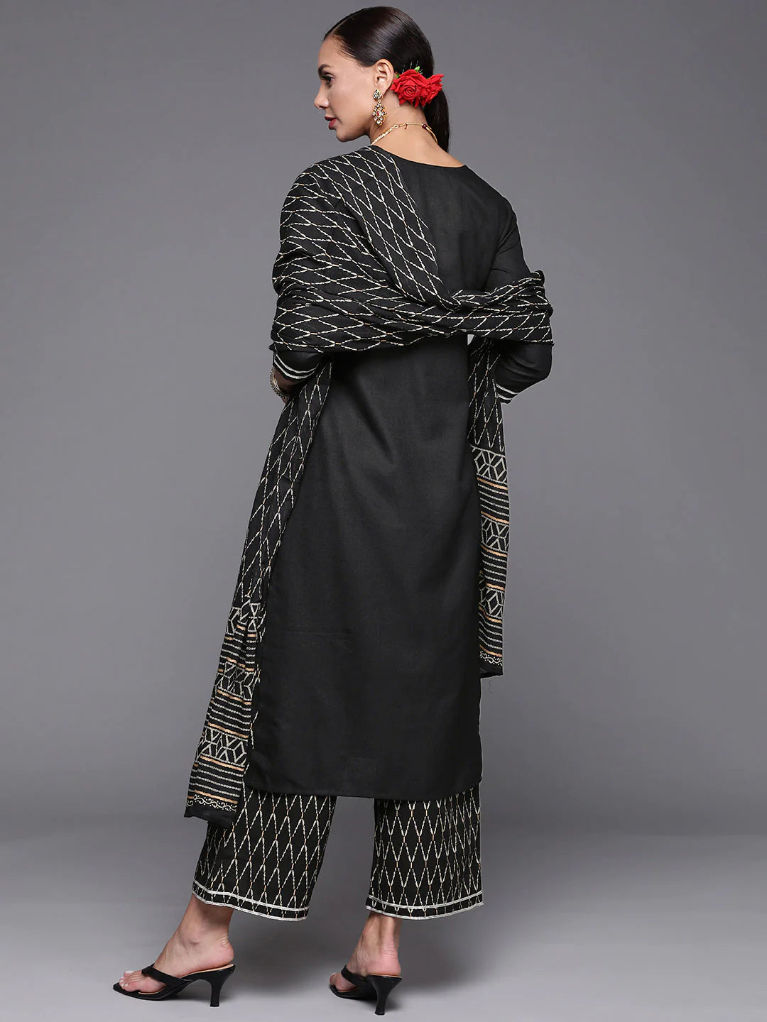 Women's Black Embroidered Straight Kurta Palazzo With Dupatta Set - Navyaa