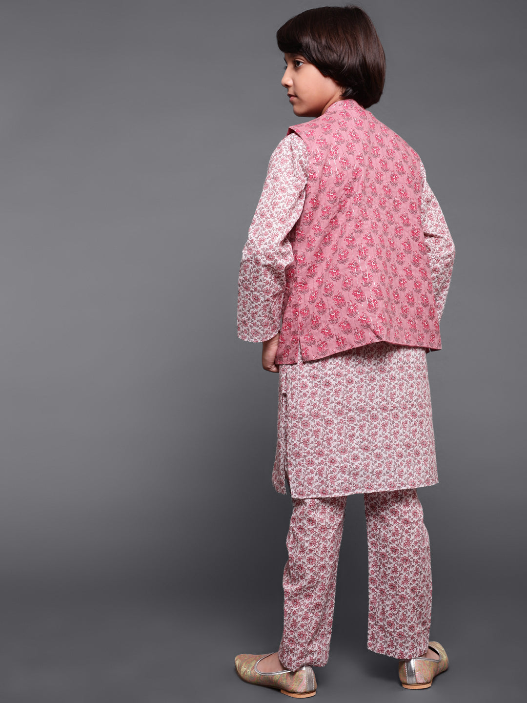 Boy's White & Mauve Floral Print Kurta Pyjama With Nehru Jacket - Aks Boys