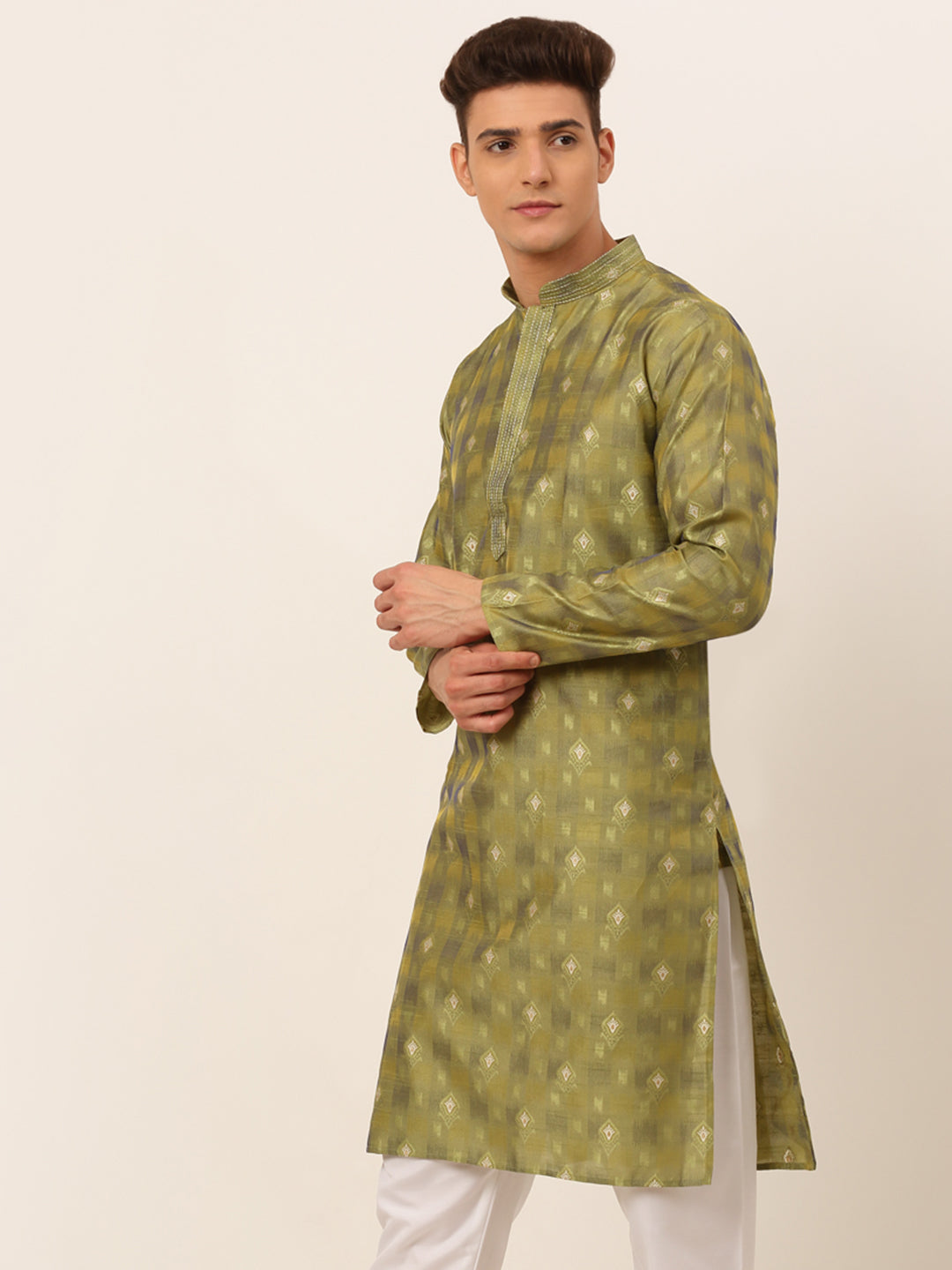 Men's Green Collar Embroidered Woven Design Kurta Pyjama ( Ko 672 Green ) - Virat Fashions