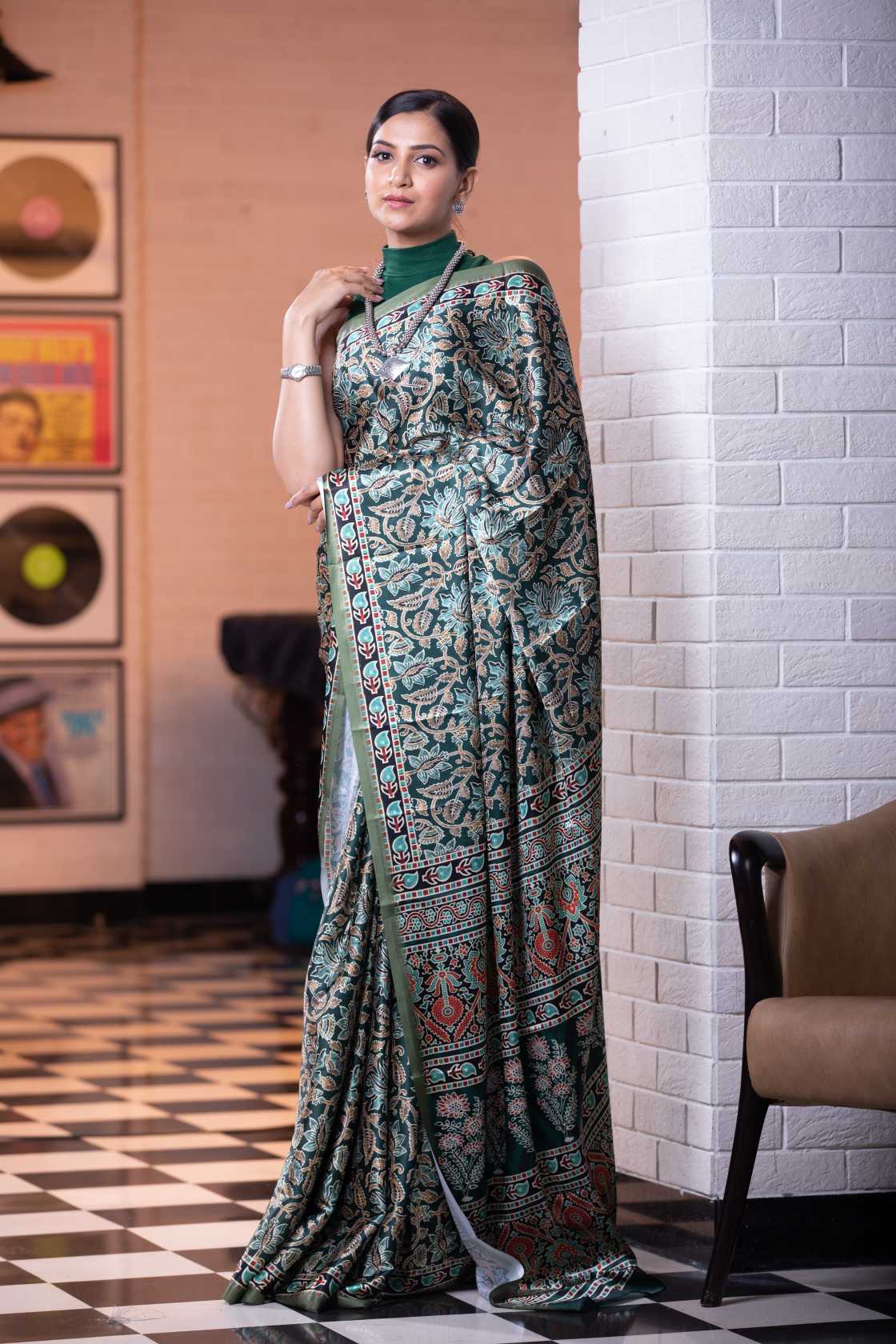 Women's Dark Green Ajrakh Saree - Karagiri