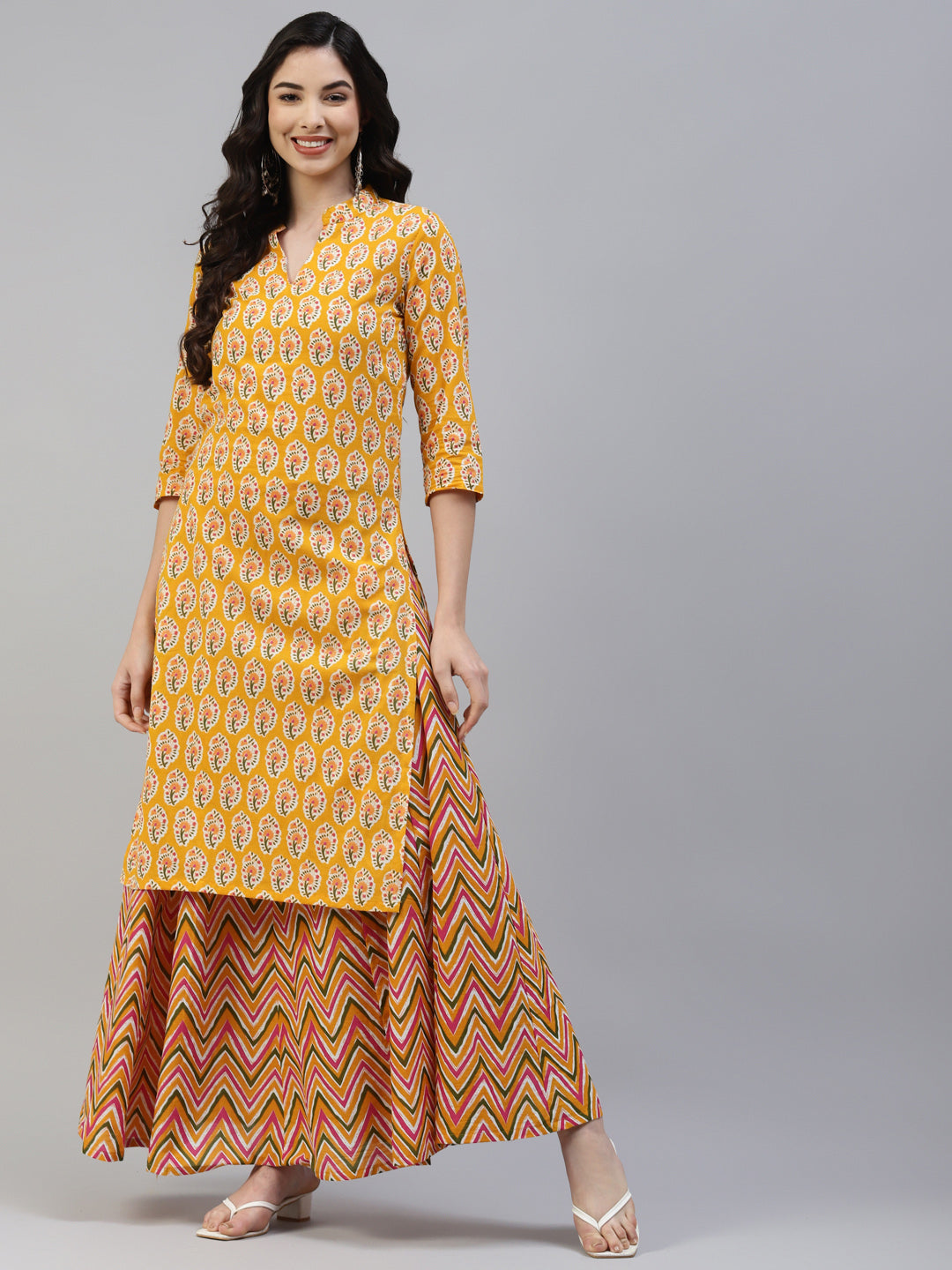Women's Yellow Cotton Print Straight Kurta With Skirt - Noz2Toz