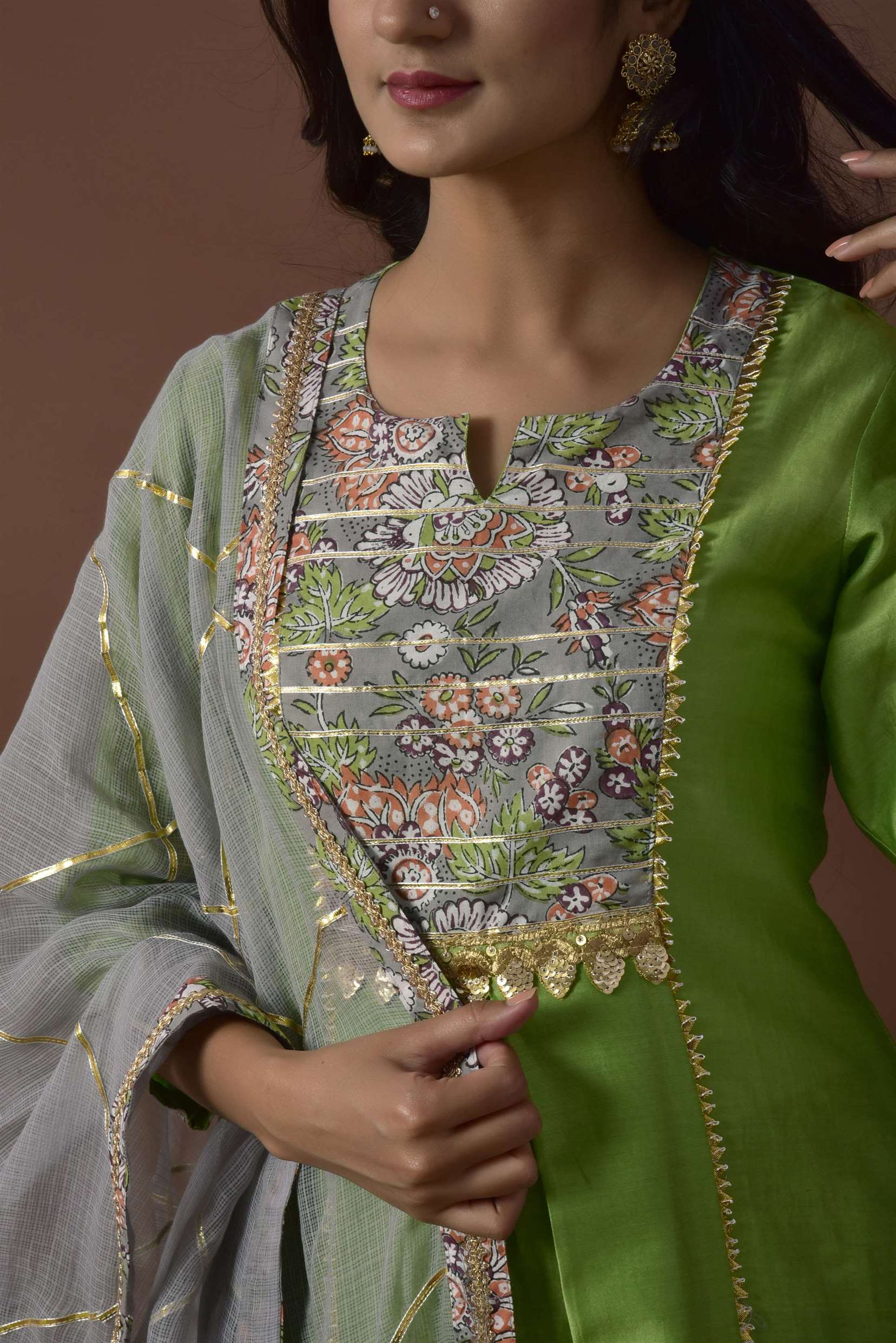 Women's Green Chanderi Silk Suit Set - Kiswah
