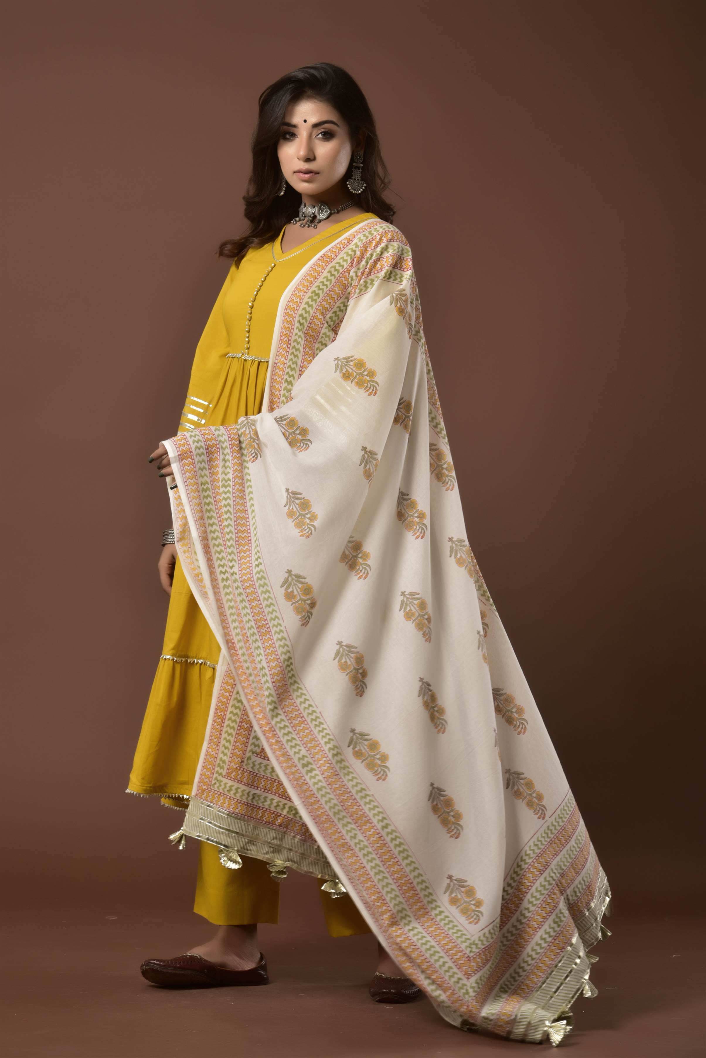 Women's Parzia Haldi Suit Set - Kiswah