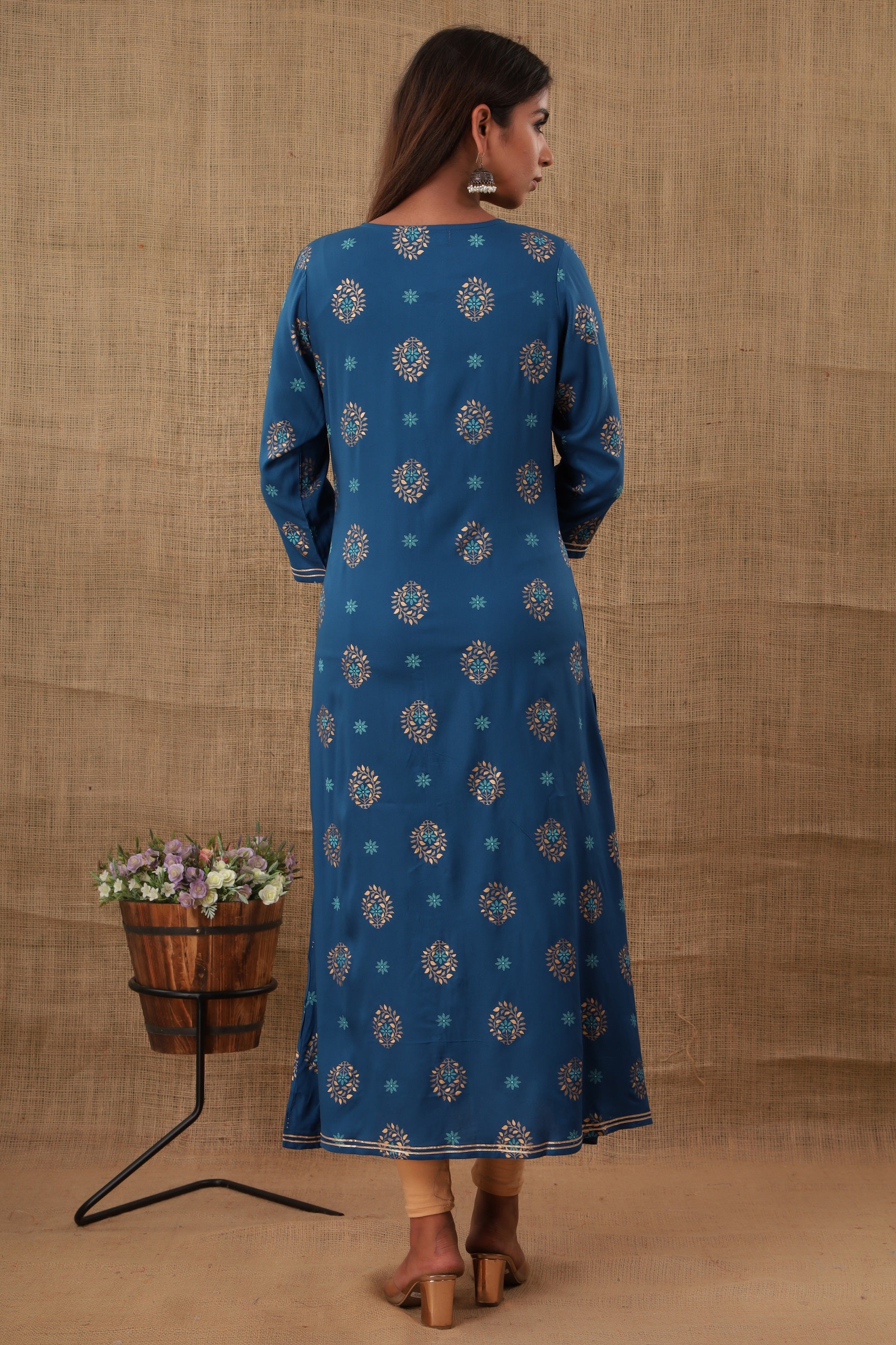 Women's Blue Floral Print kurta - KAAJH