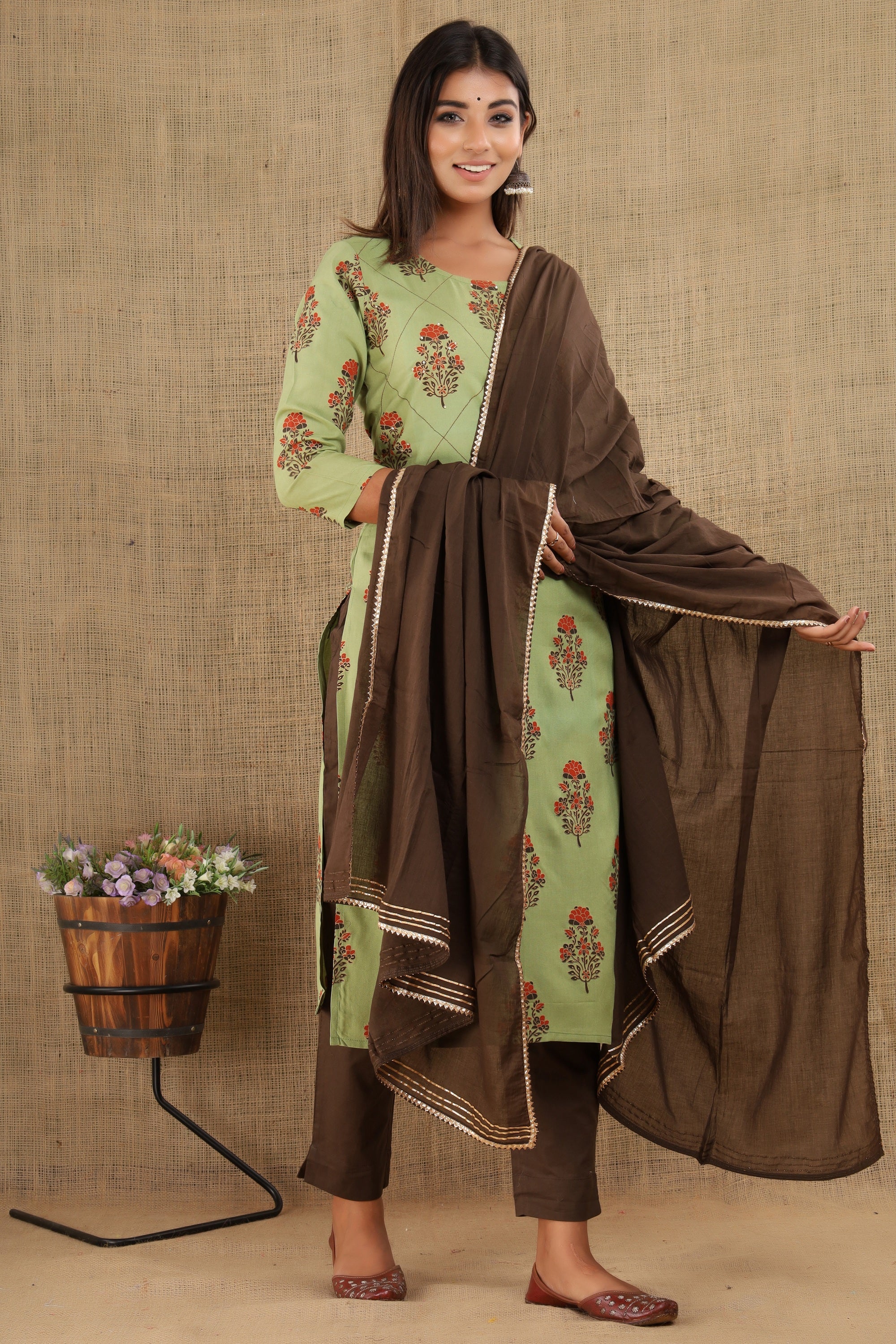 Women's Green Brown Floral Print Suit Set - KAAJH