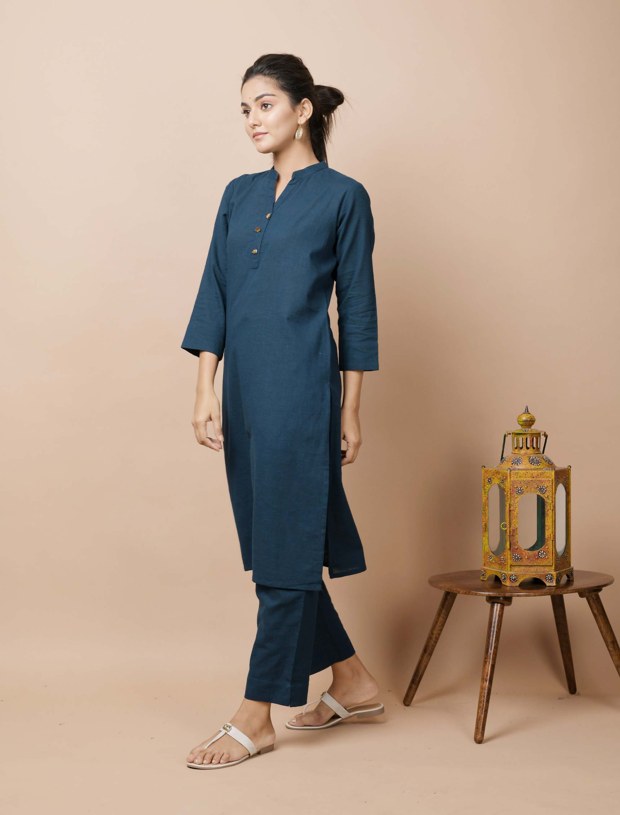 Women's Navy Blue Solid Cotton Kurta Pant Set - KAAJH