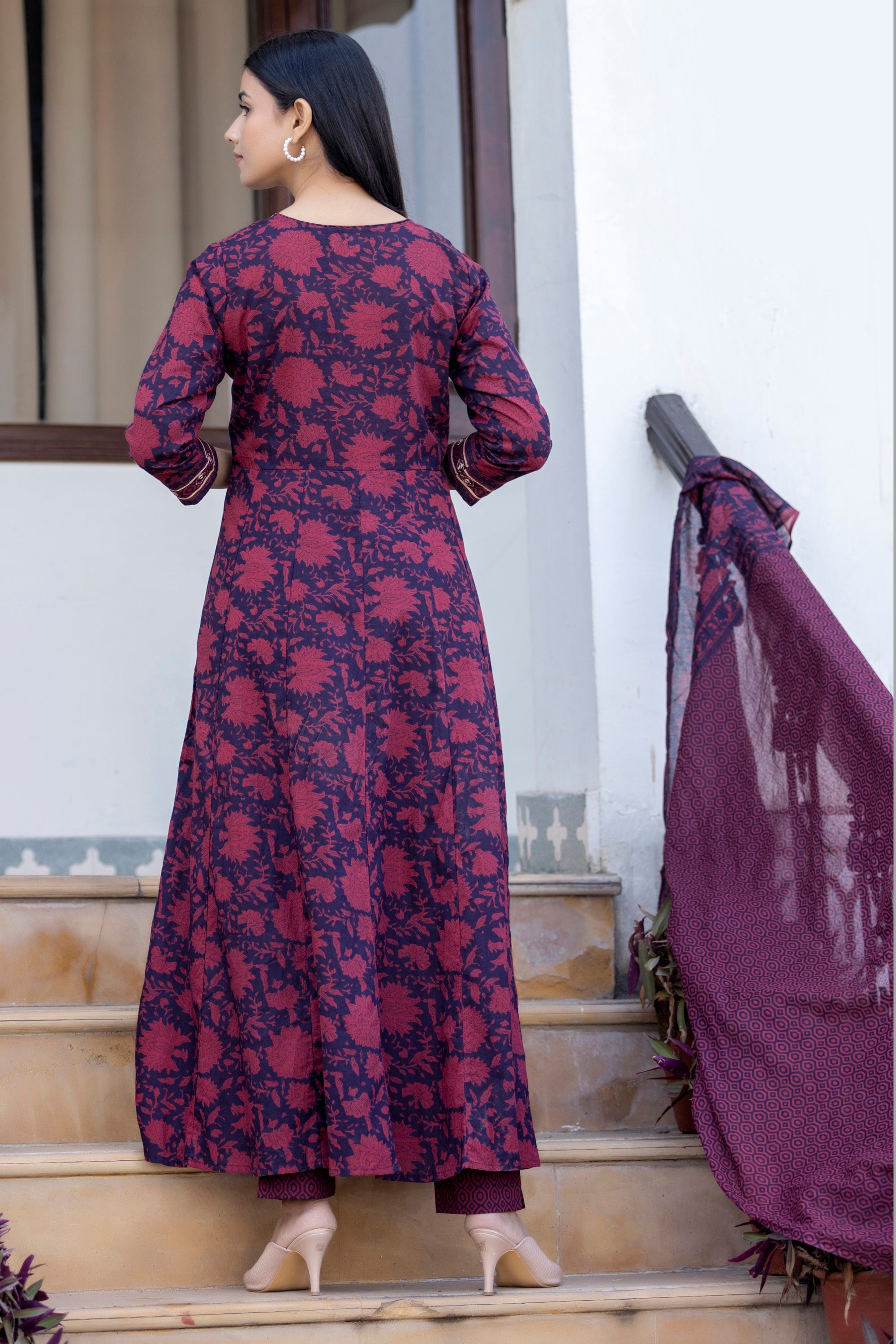 Women's Maroon Floral Print Suit Set - KAAJH