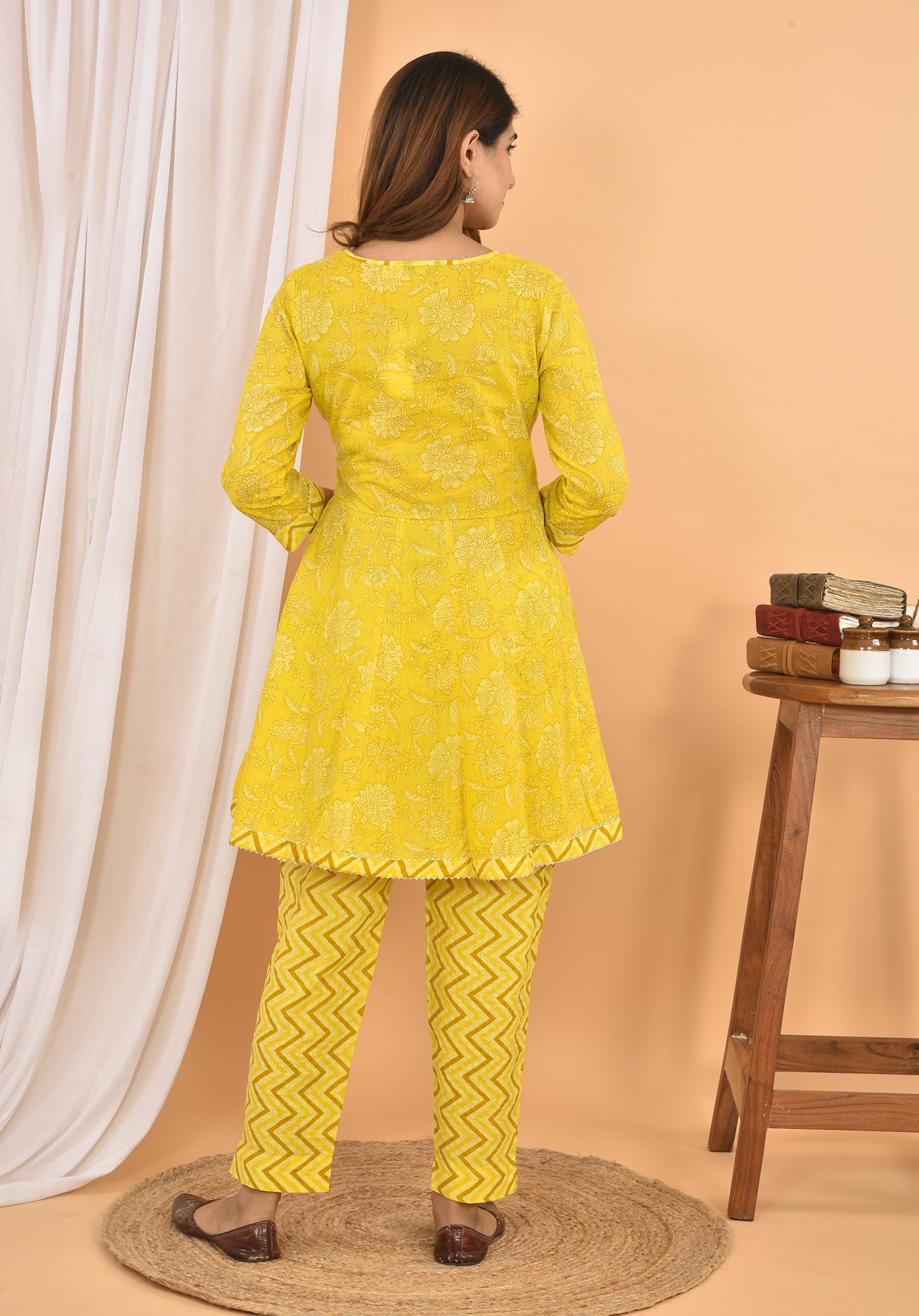 Women's Yellow Floral Printed Mini Kurti Pant Set - KAAJH