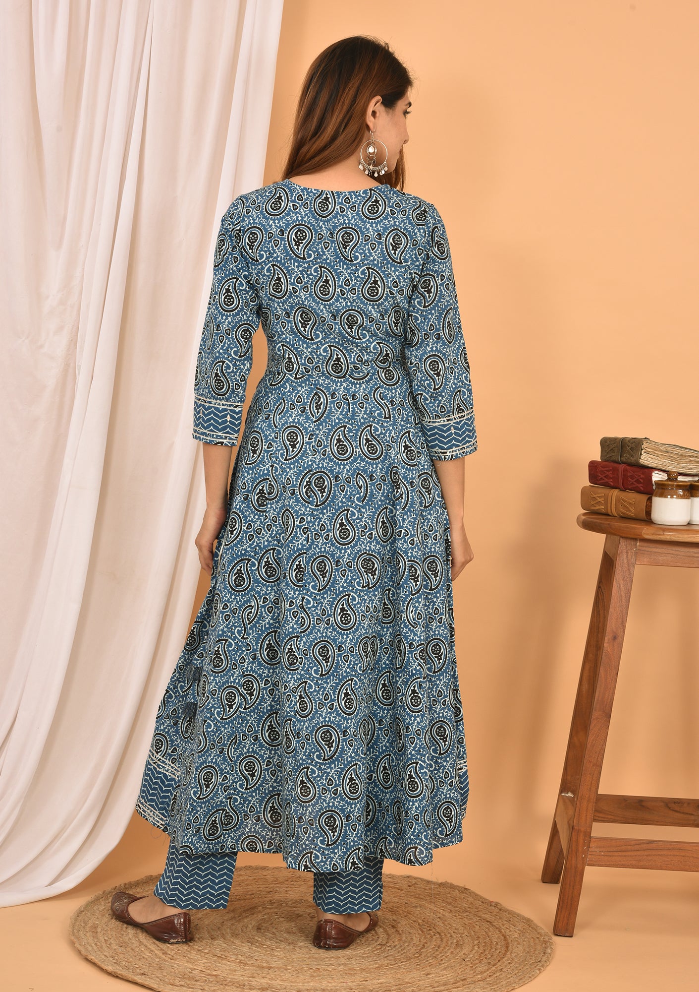 Women's Blue Embellished Anarkali Suit Set - KAAJH